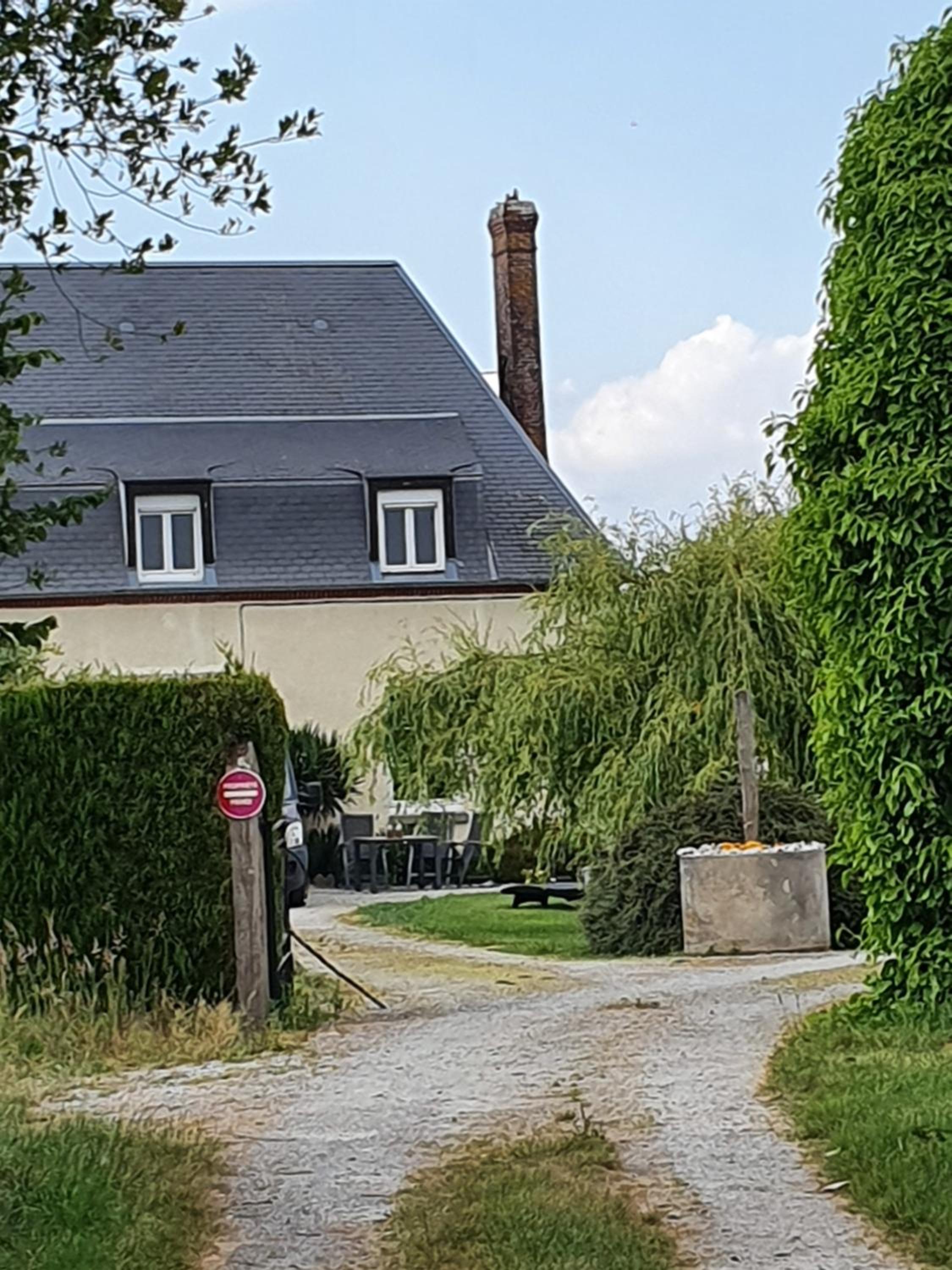 Photo 33
