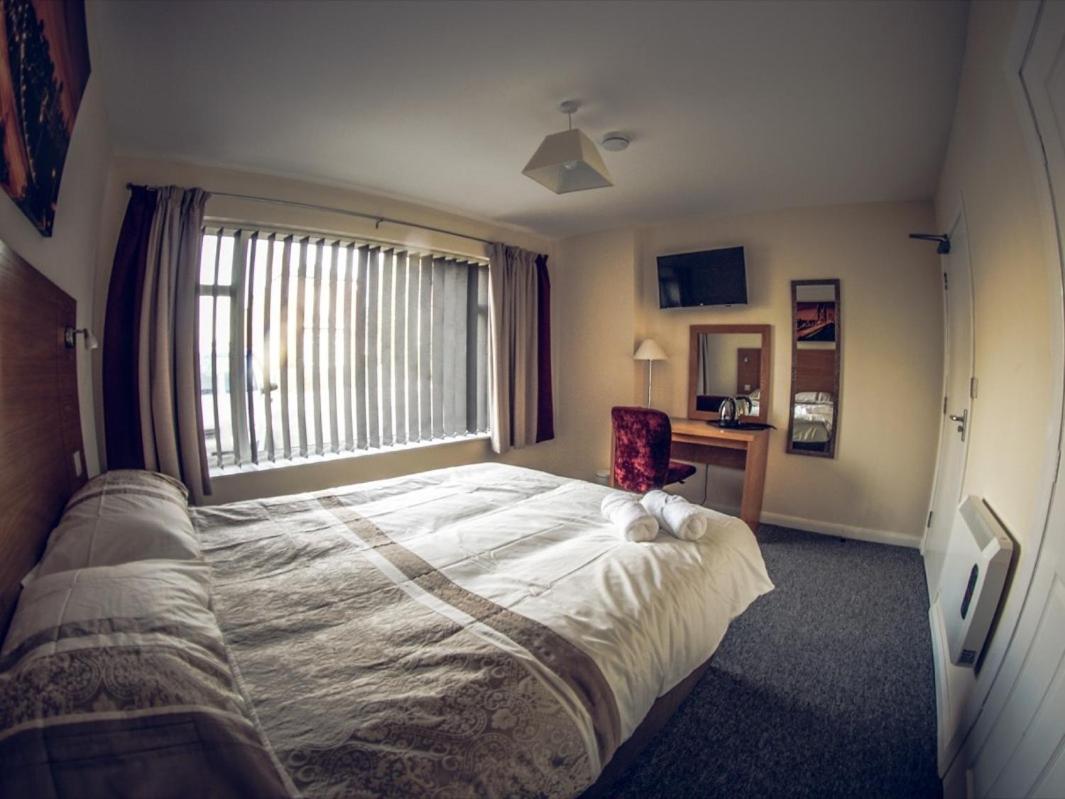 Hallam Rooms