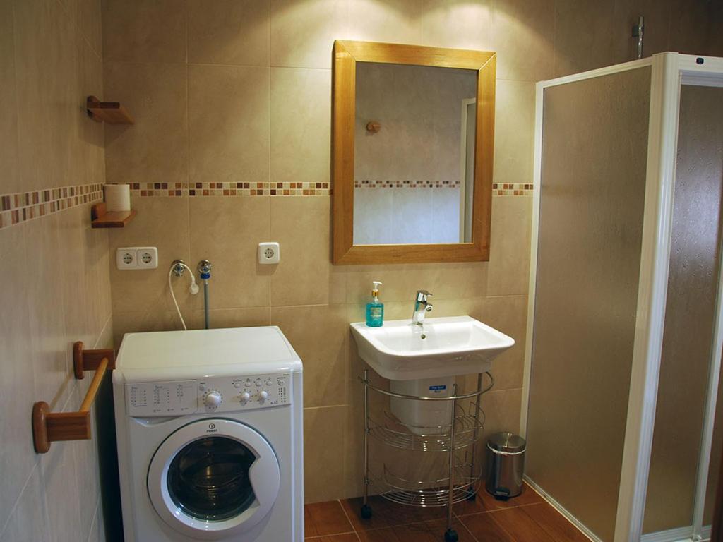 Photo 37