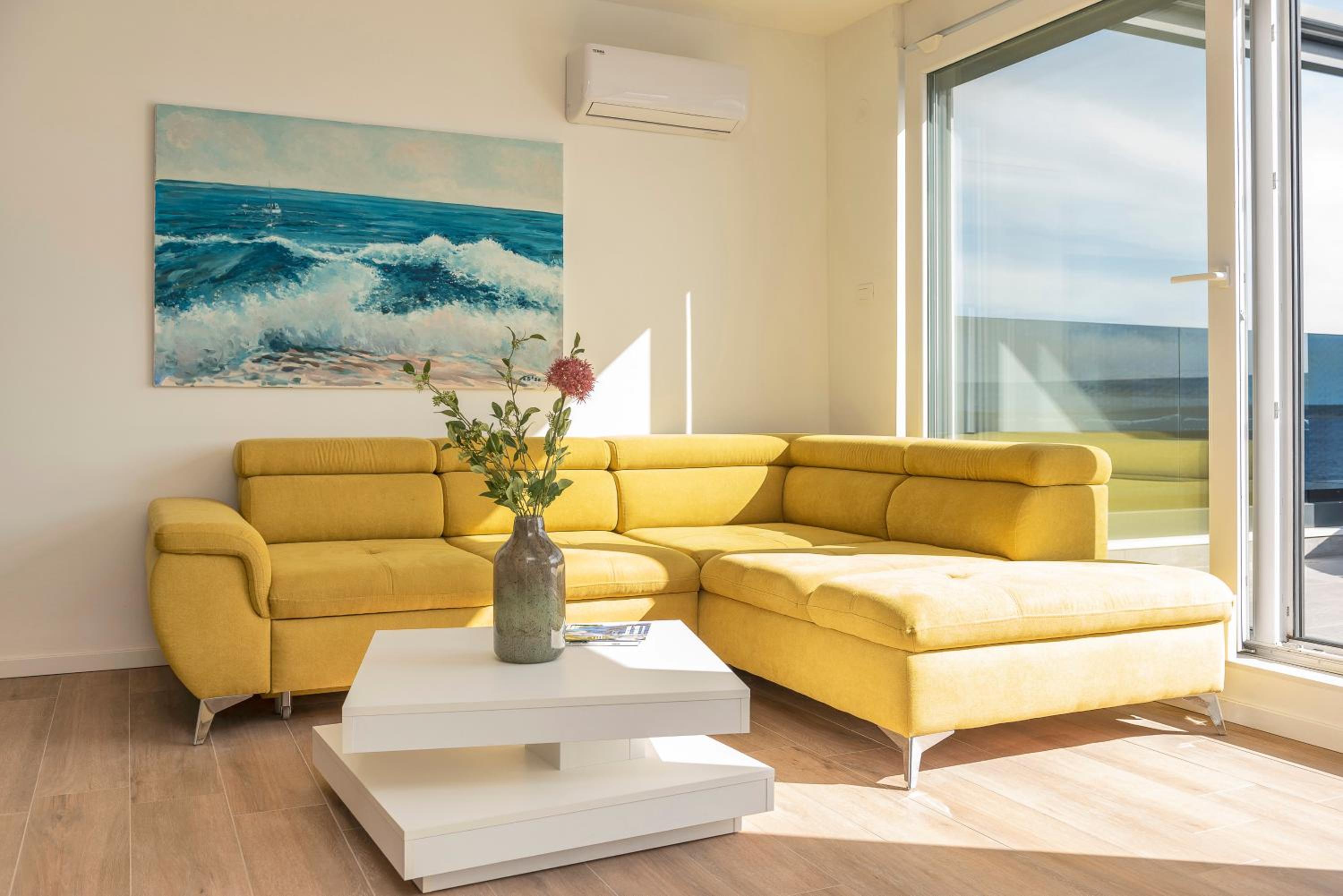 Mediteran luxury penthouse with jacuzzi