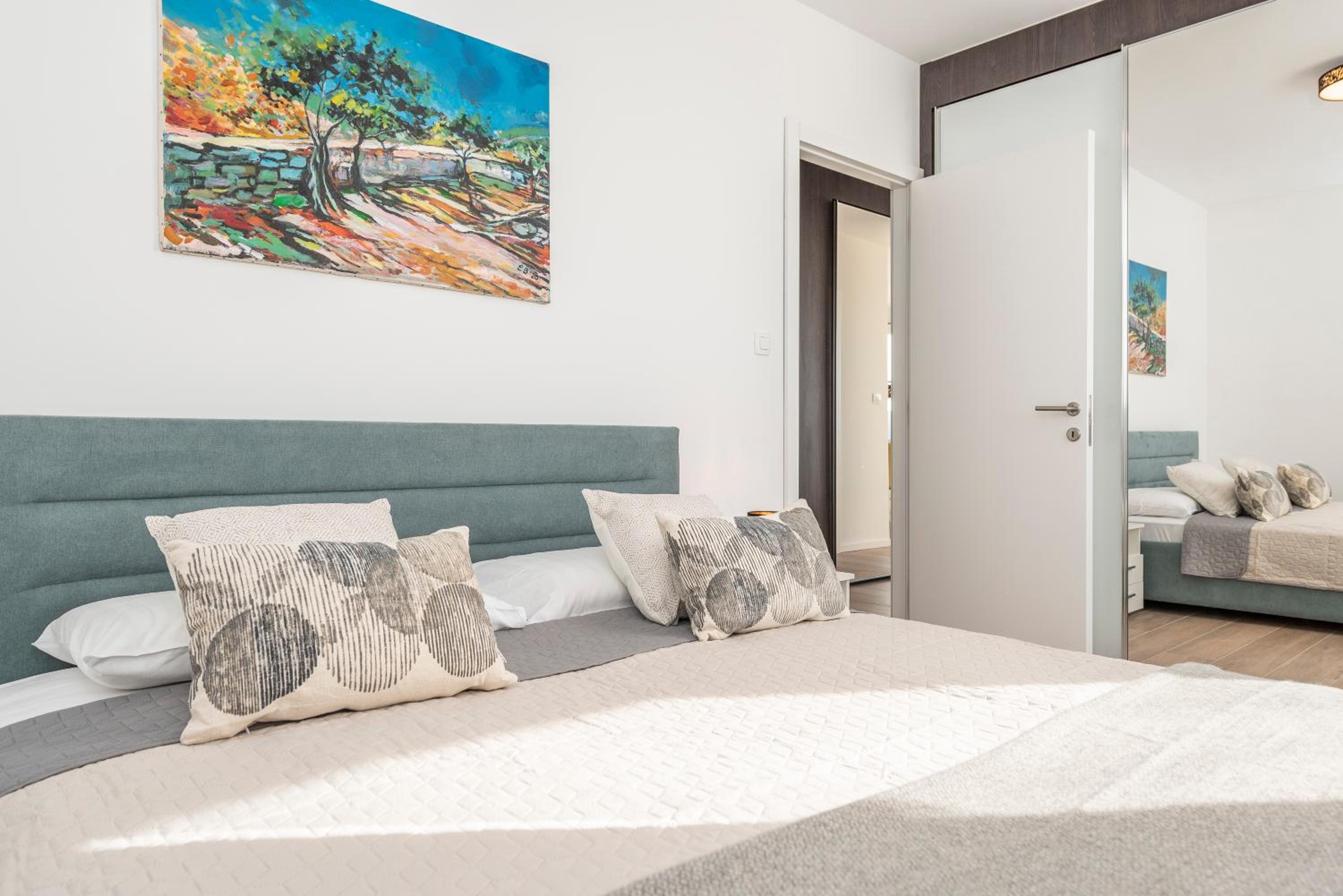 Mediteran luxury penthouse with jacuzzi