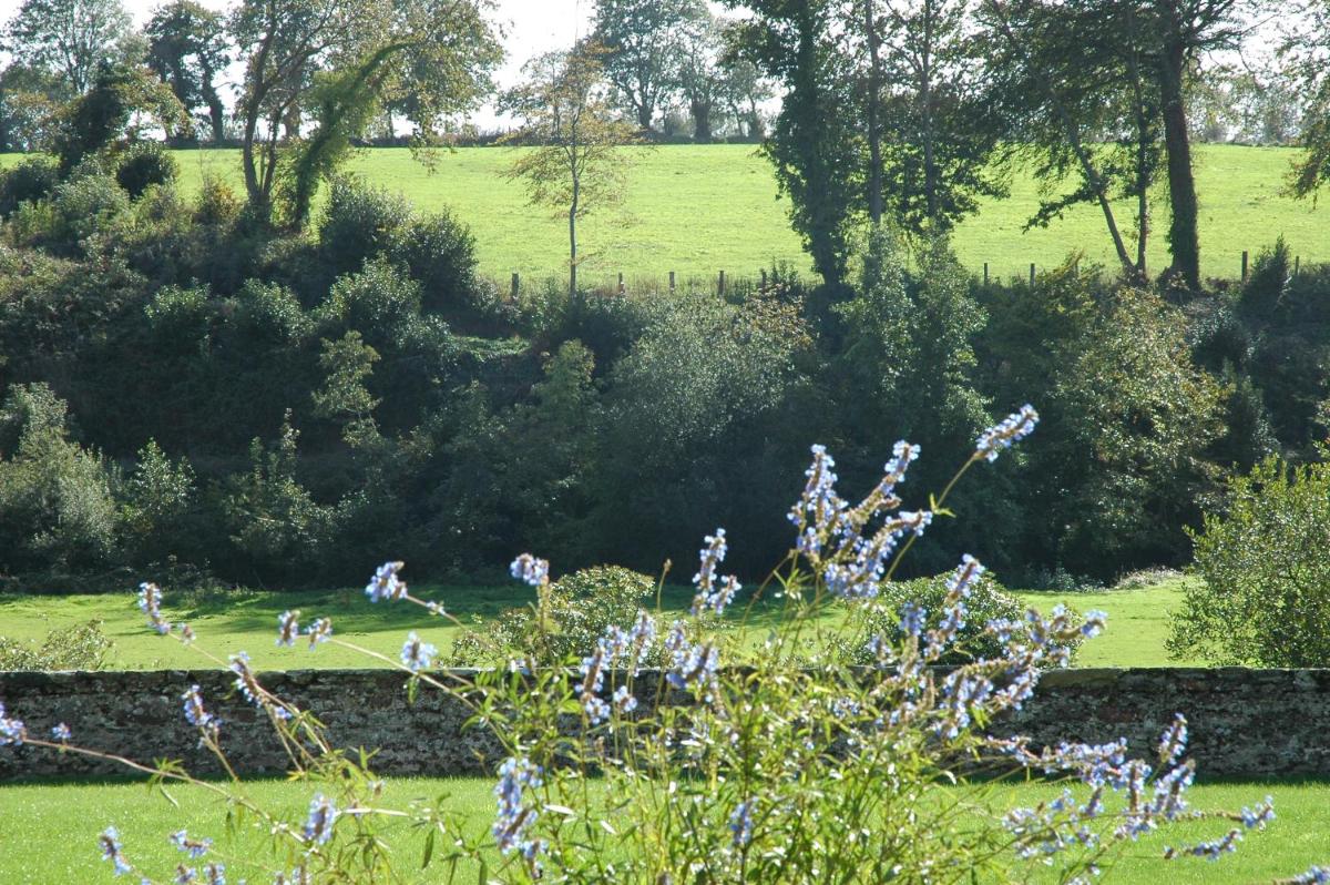 Manoir du Mesnil de Bas en Bréhal