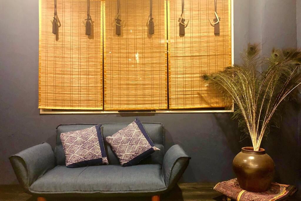 Indigo flat in Asakusa