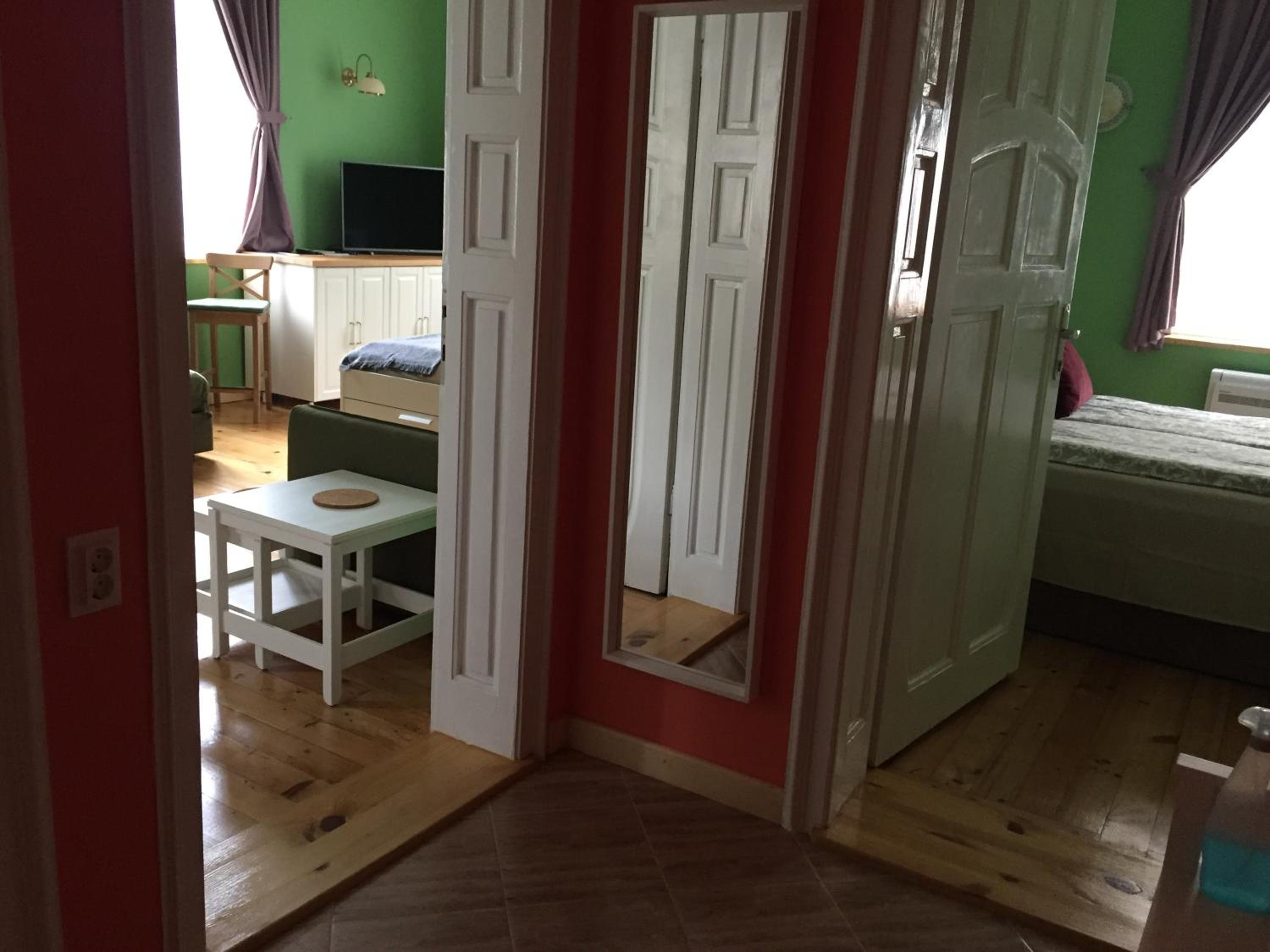 Photo 28