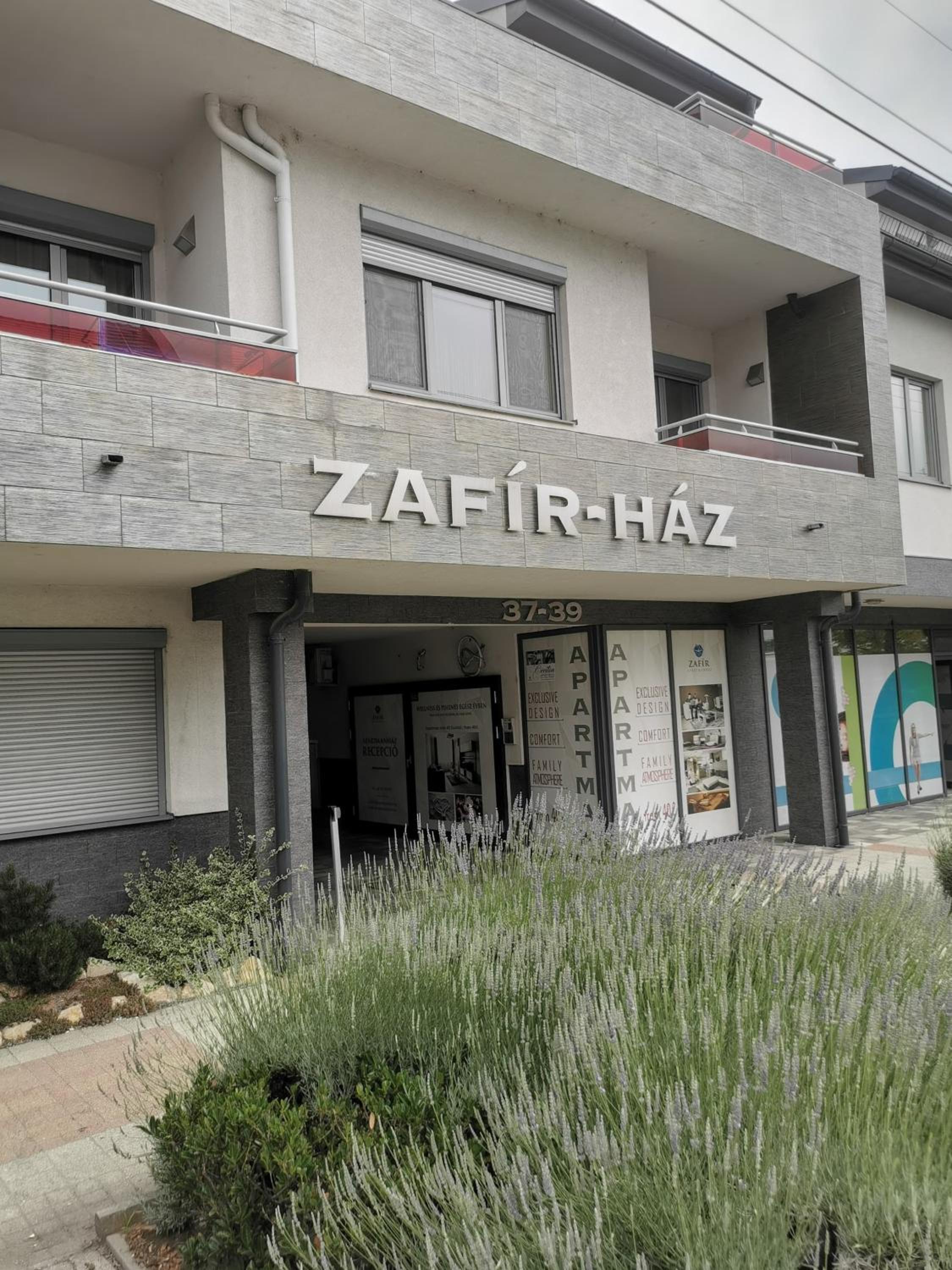 Szabó Apartman view 5