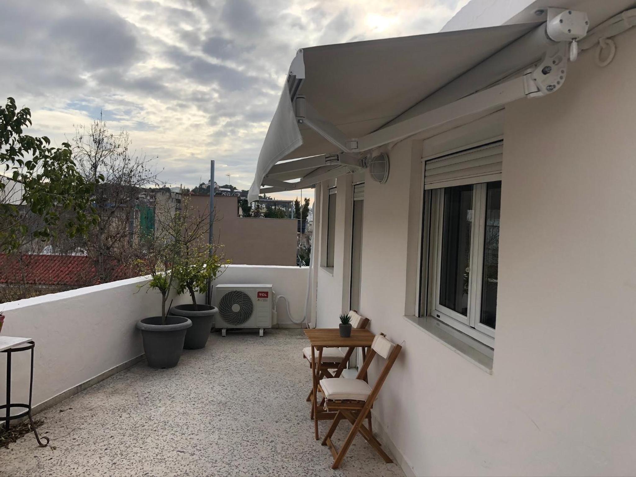 Cozy studio apartment in the heart of Athens