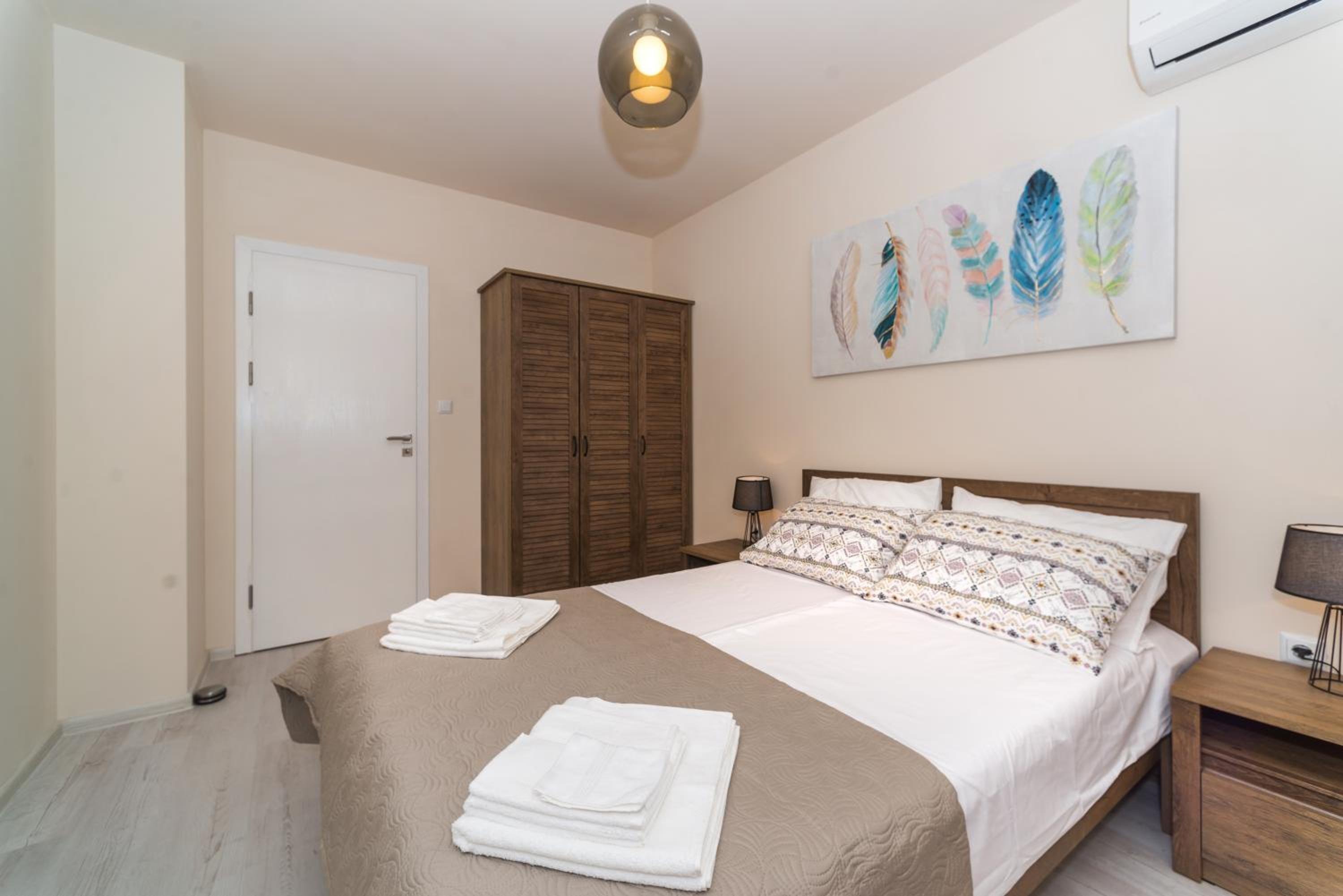 Alma Apartment - Stylish 1BD Flat with Balcony by Flat Mаnager view 5