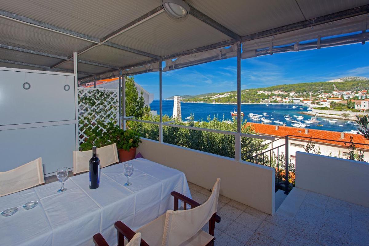SeaView Guesthouse view 2