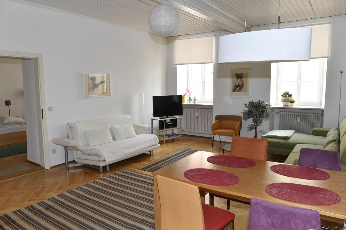 Apartments Alter Platz view 3