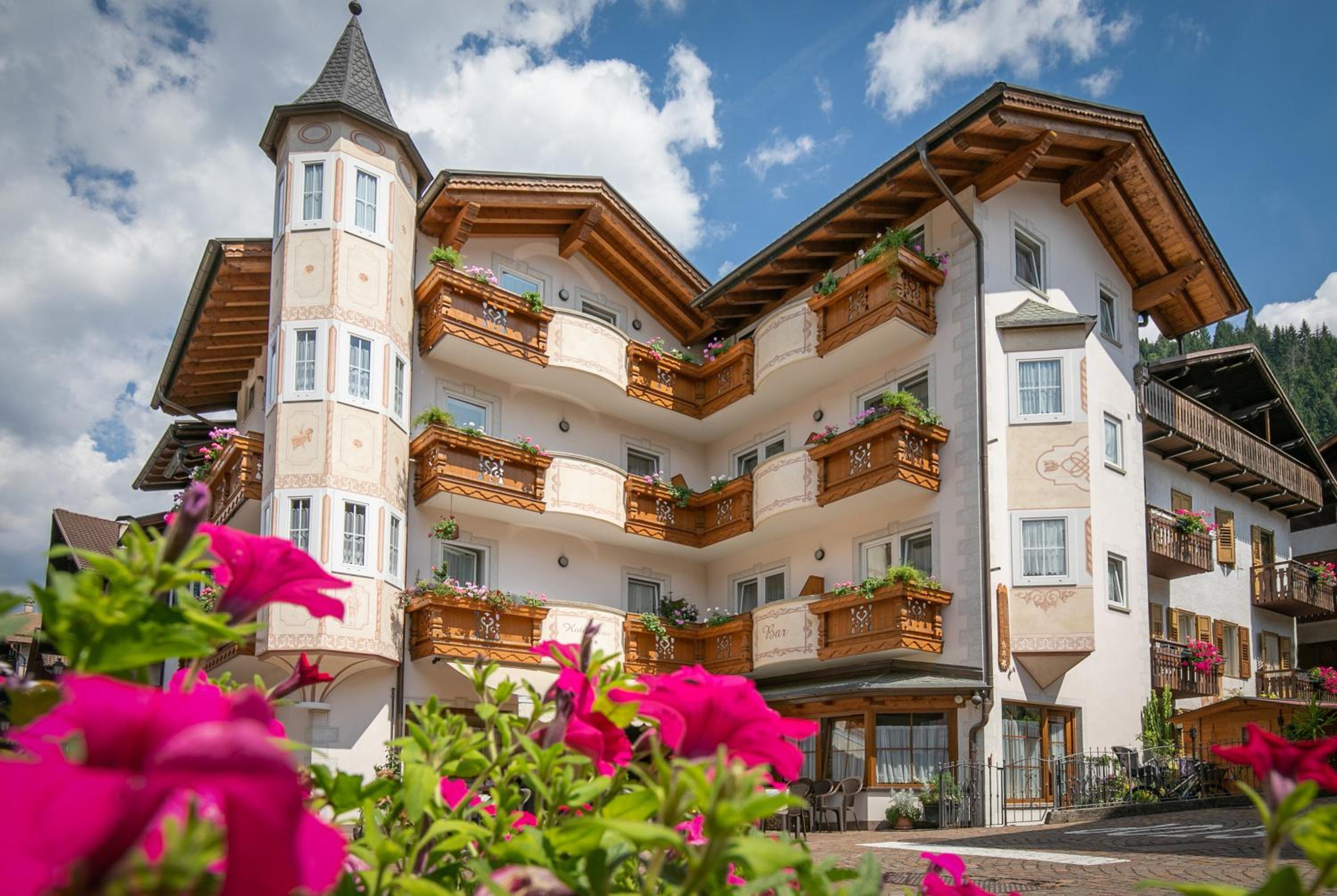 Hotel Siror - Image 1