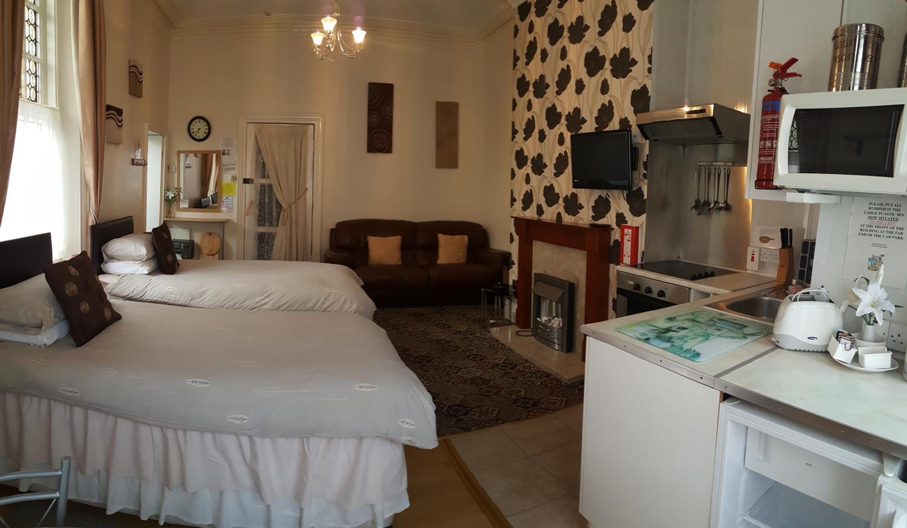 Norwyn Court Holiday Apartments