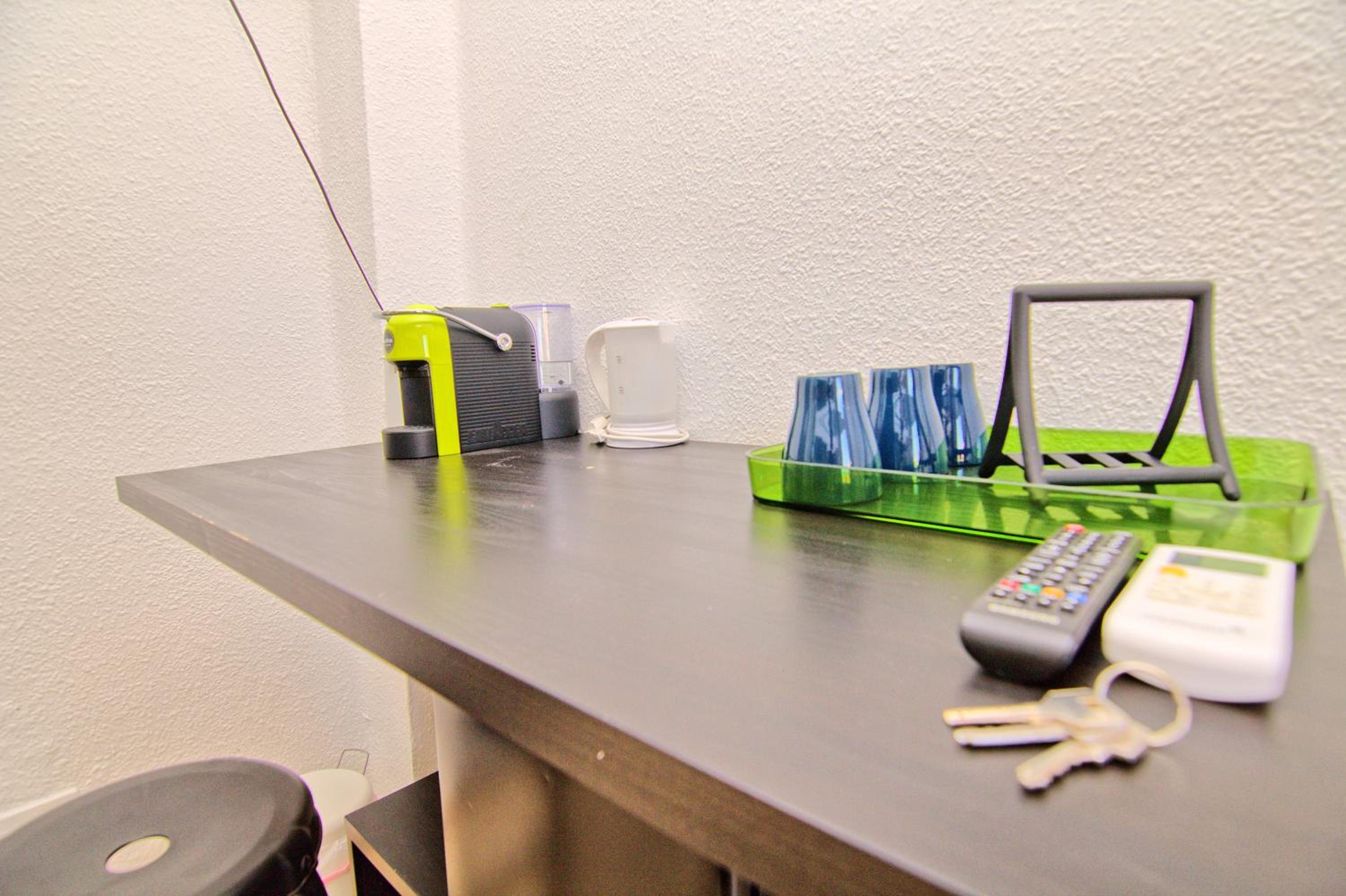 Low cost room Mercado Malaga