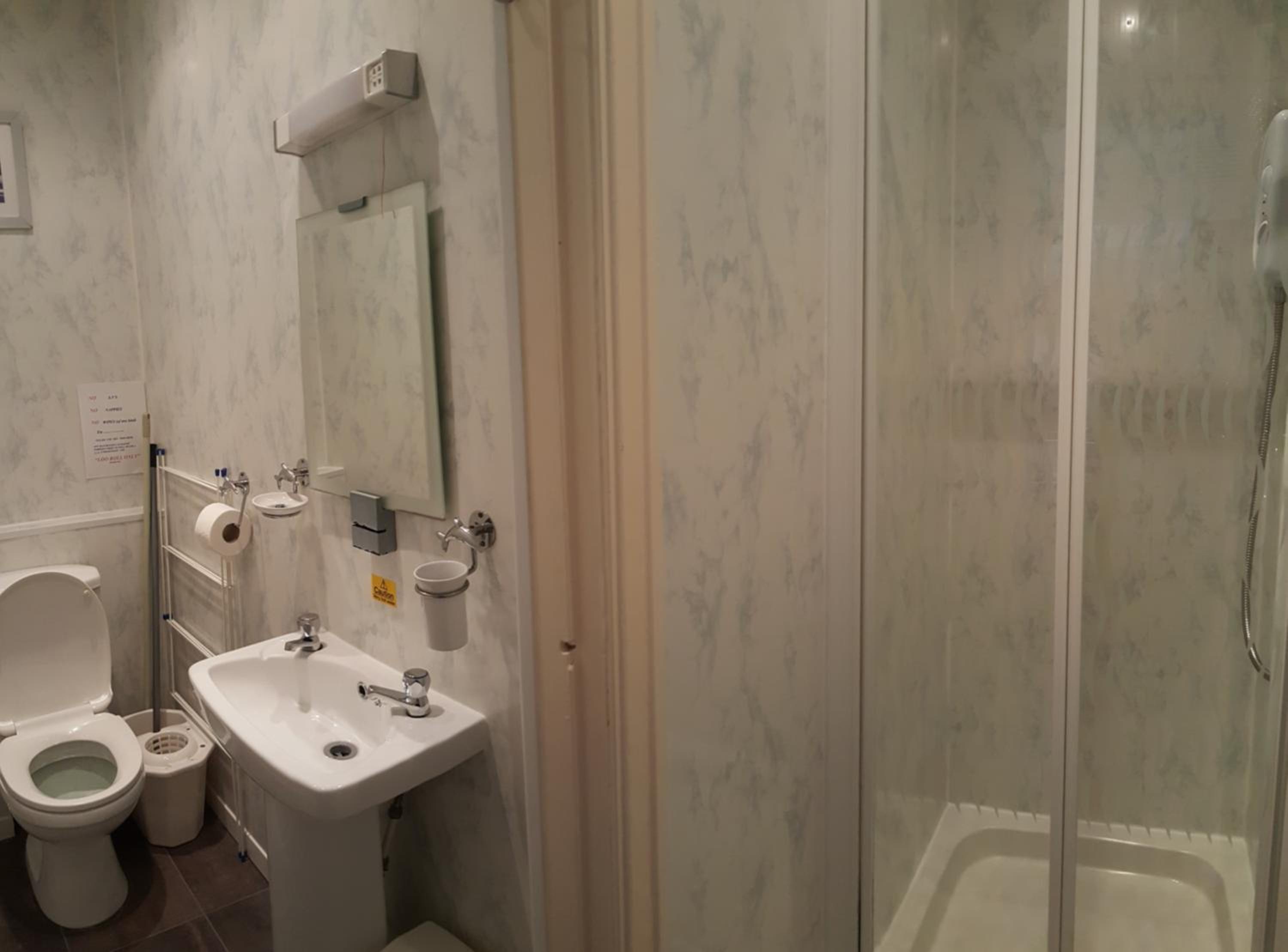 Norwyn Court Holiday Apartments