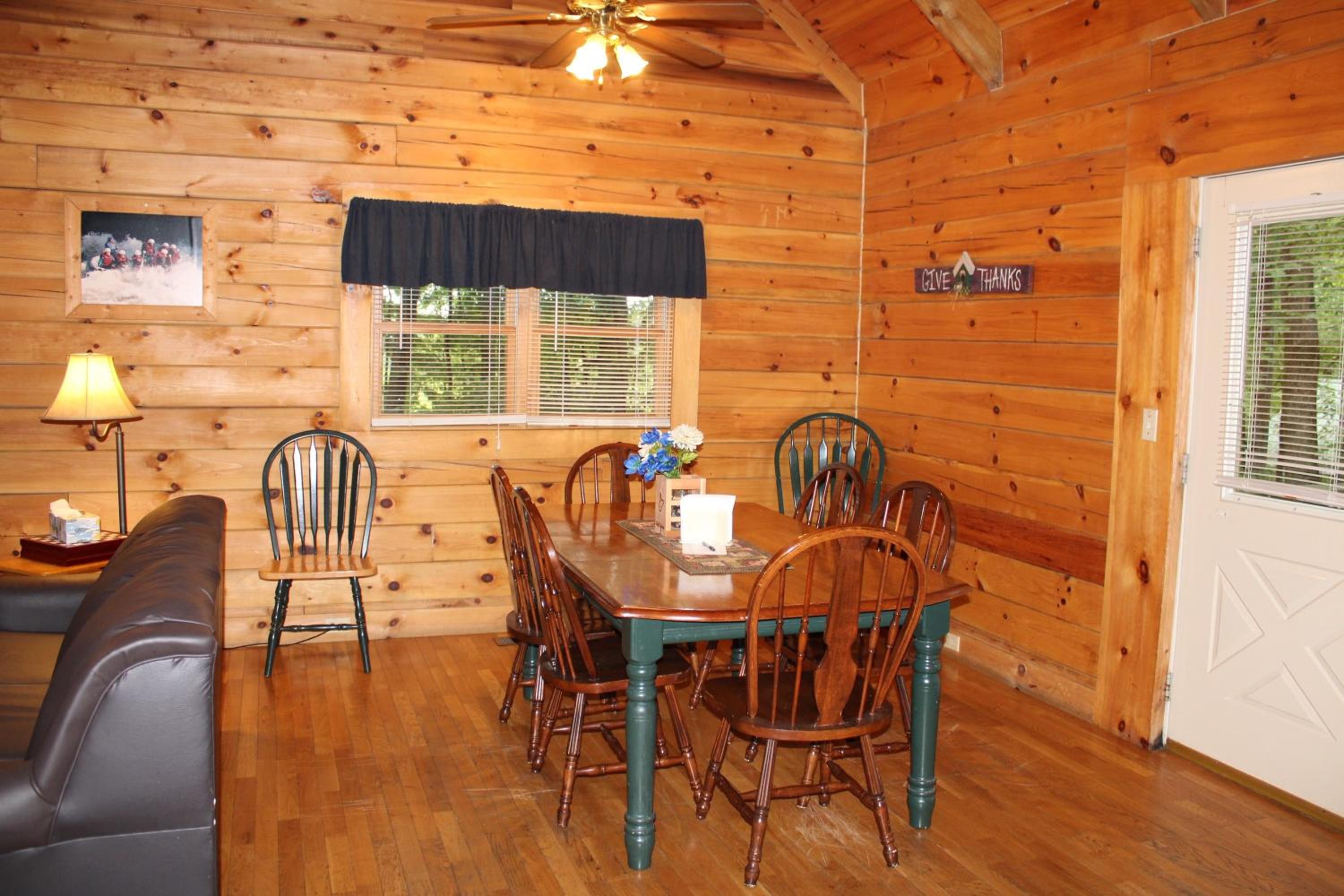 Country Road Cabins