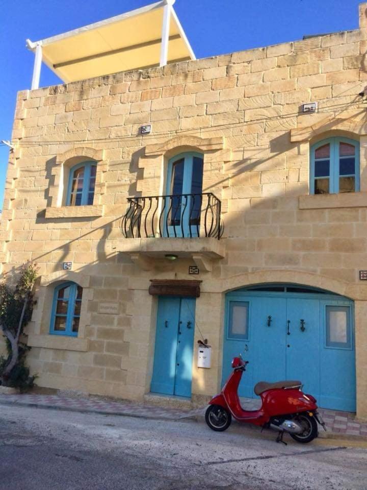 Photo 23