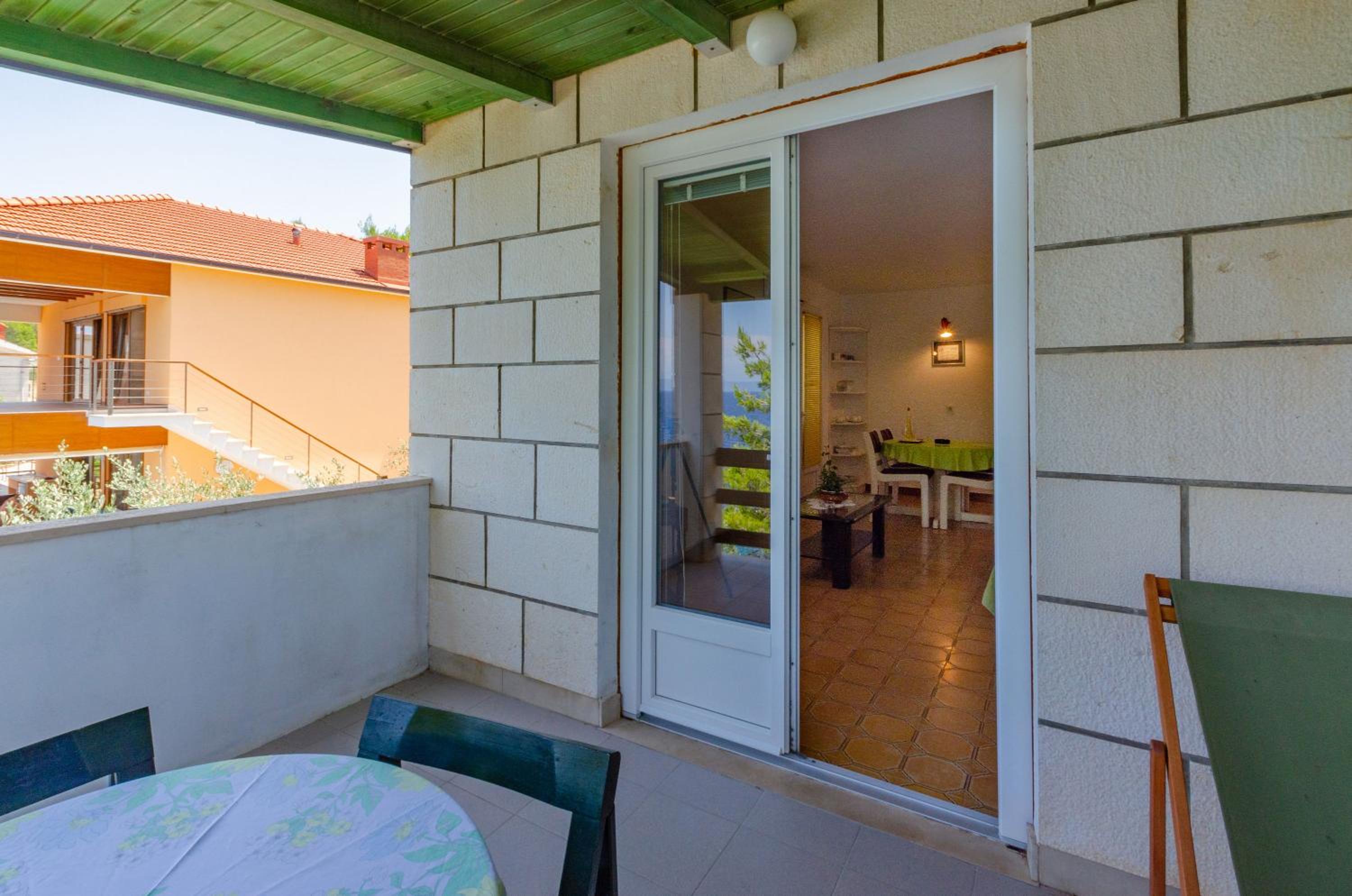 Apartment Nanica Prigradica