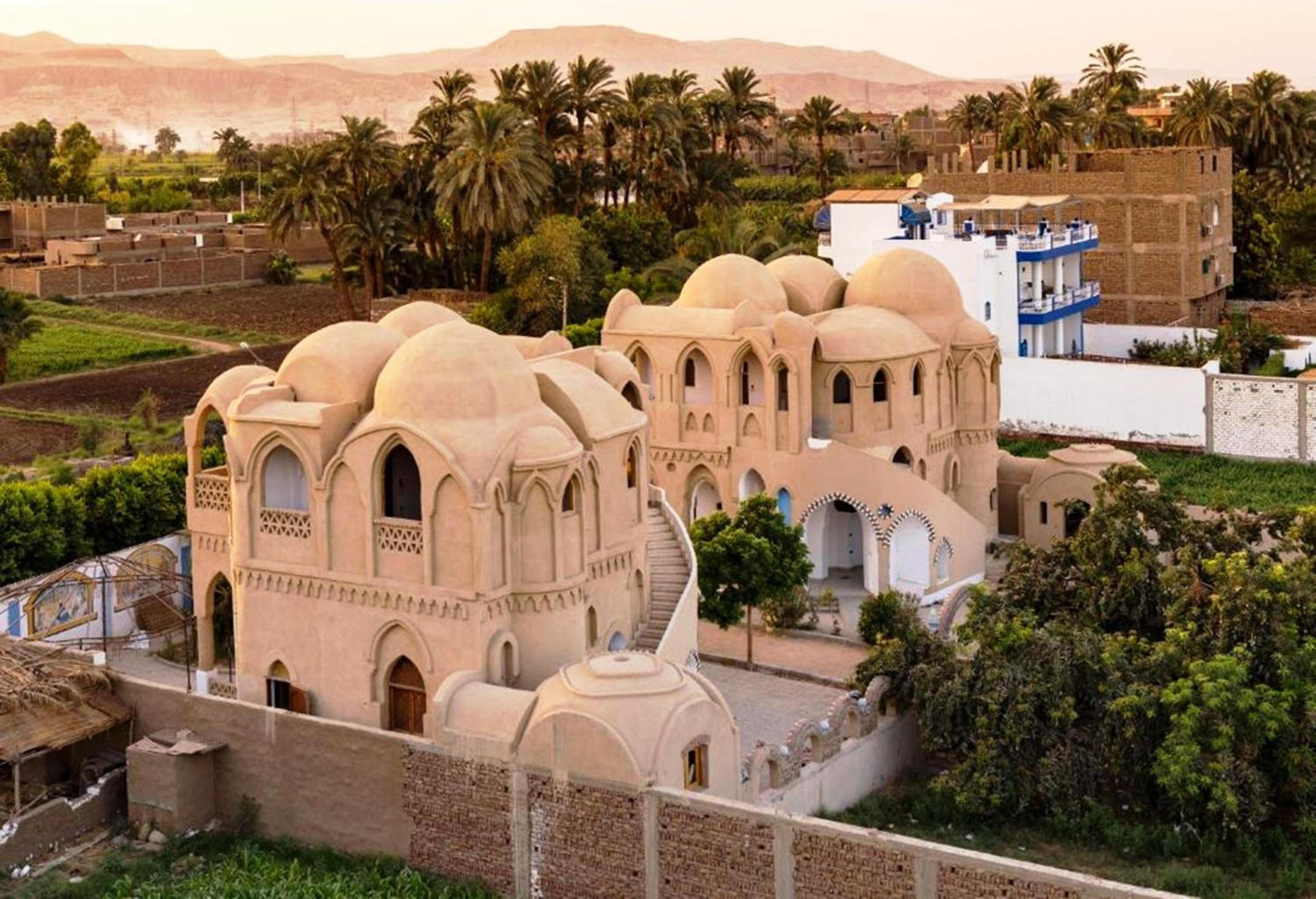 Leyla Eco Resort Queen Suites — Luxor