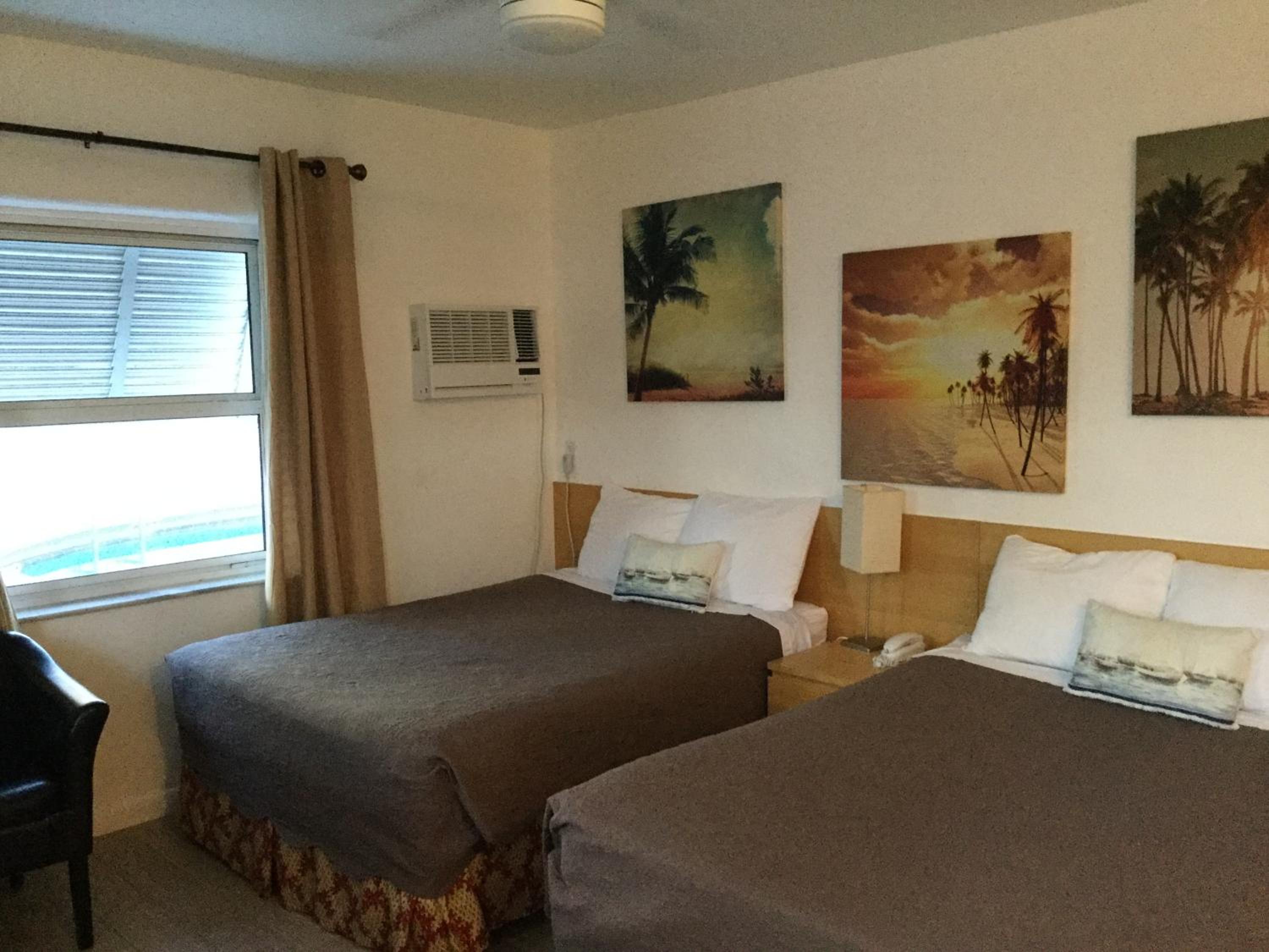 Breakaway Inn Guest House