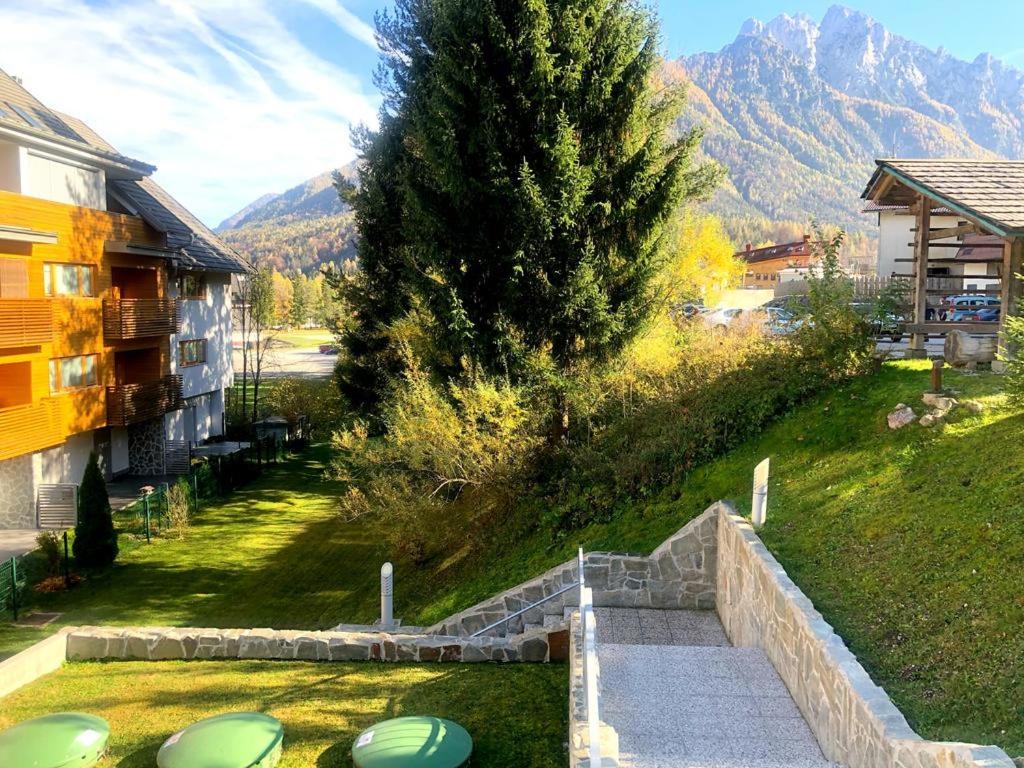 Apartment Lesnina view 3