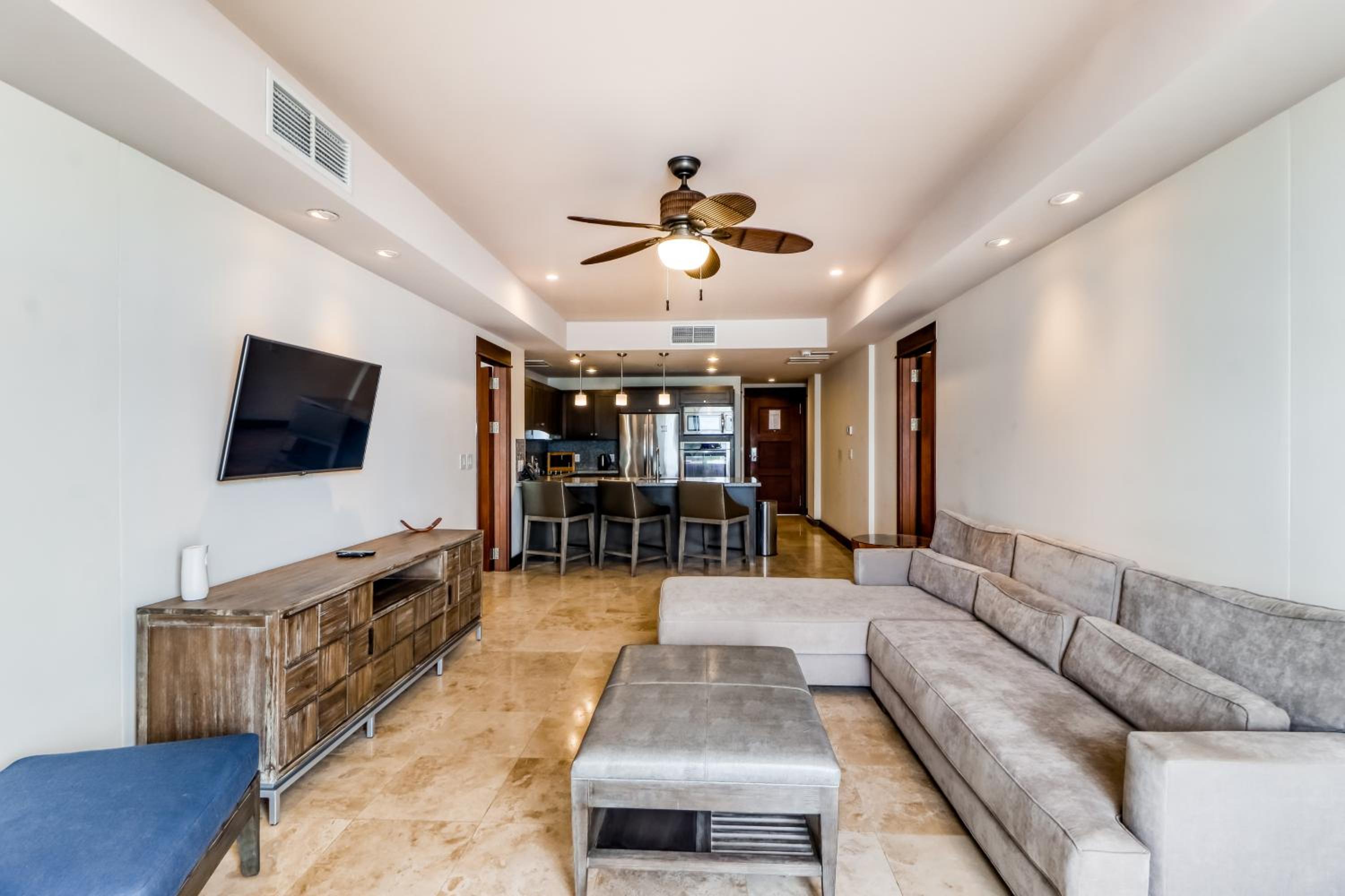 Hotel Croc's Resort 1014