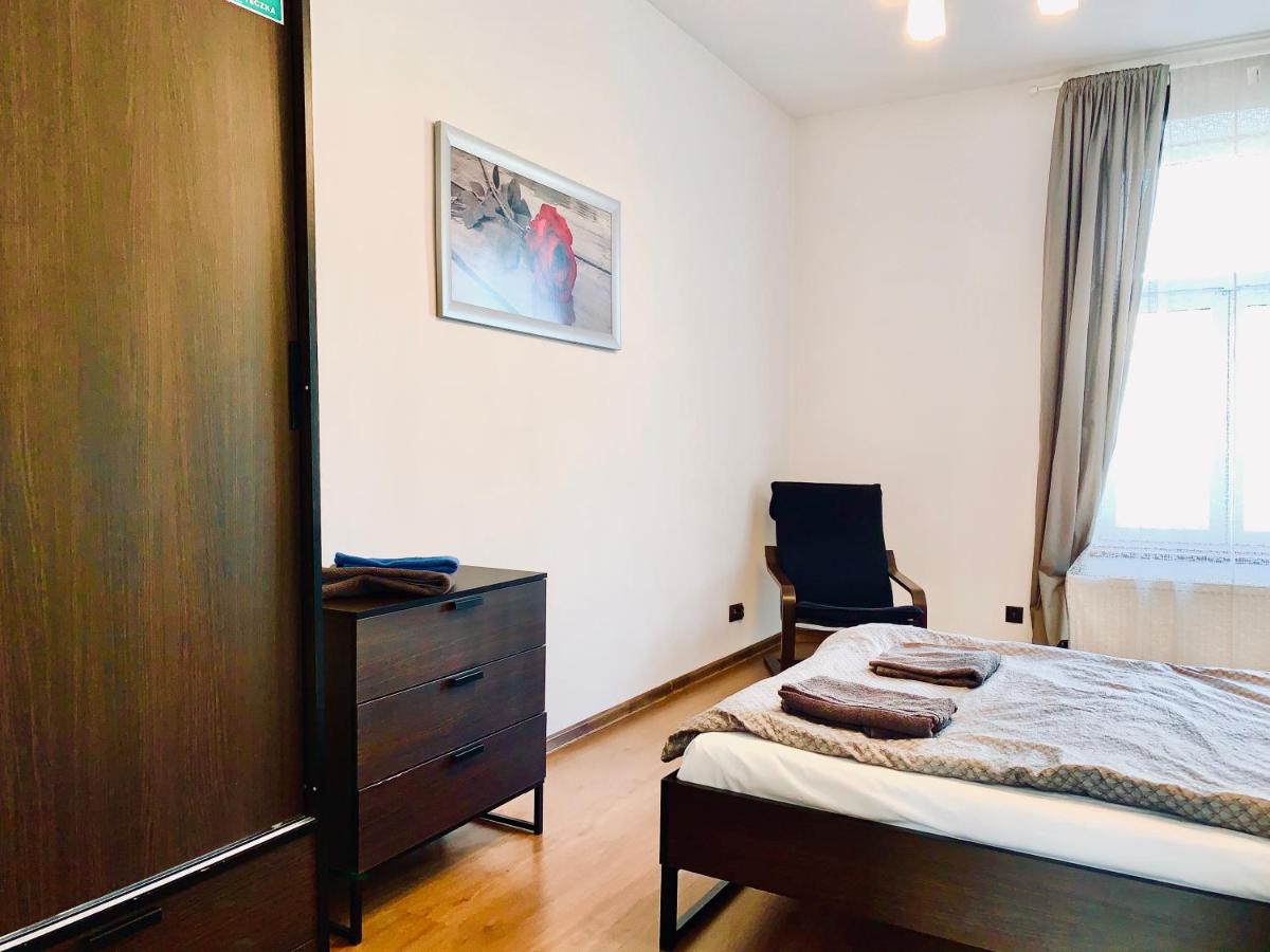 Main Square Apartment view 4
