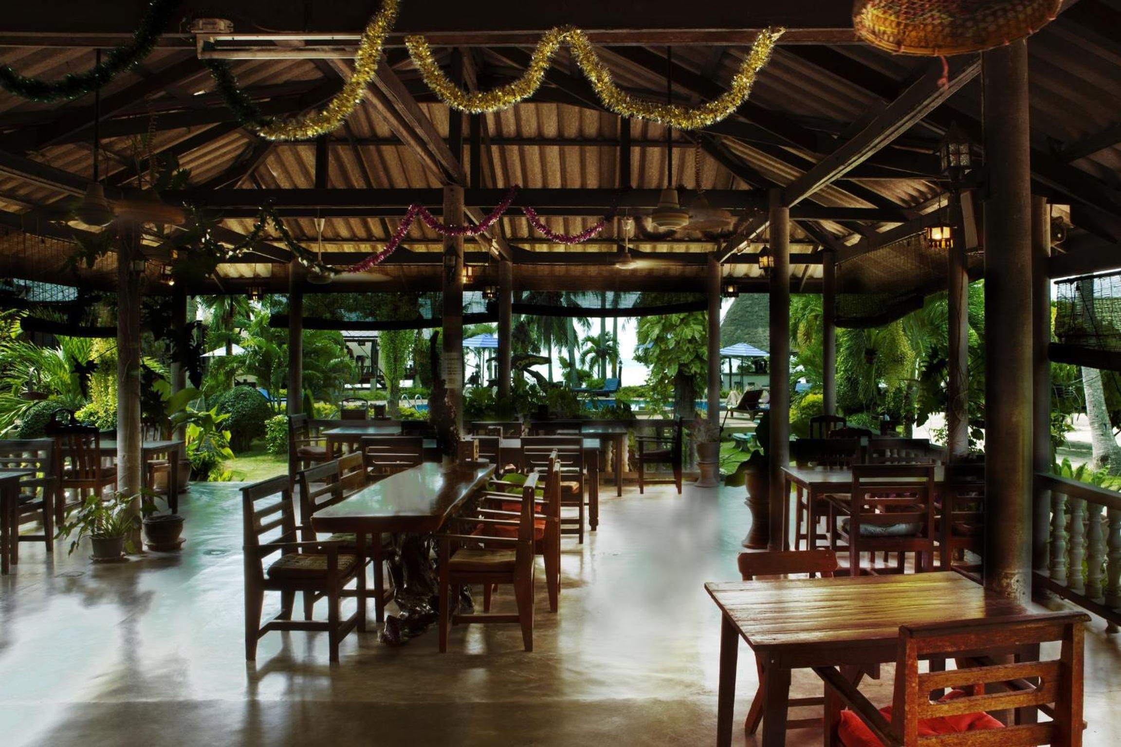 Dewshore Resort