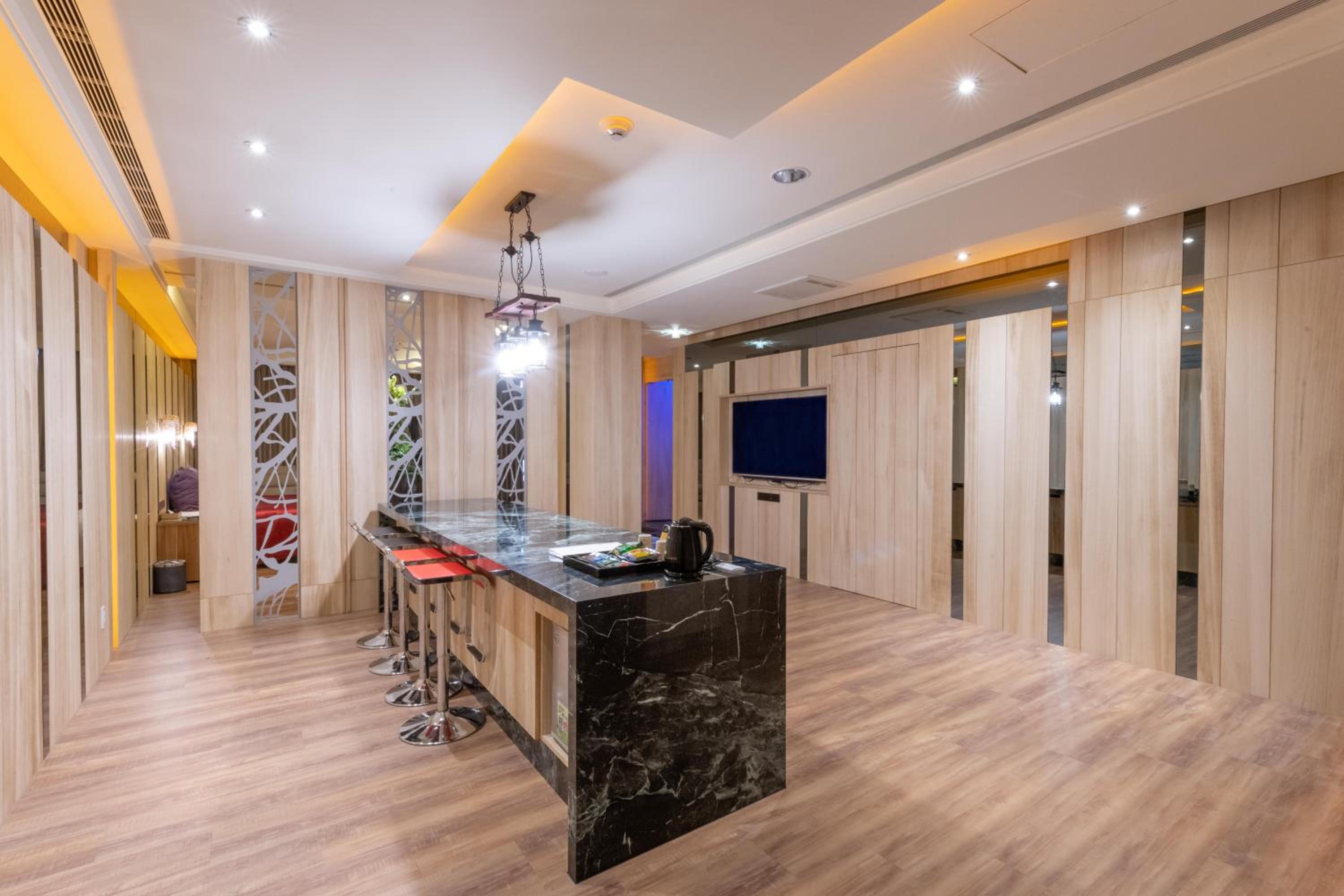 覓玥精品時尚旅館 Mi Yue Boutique Motel