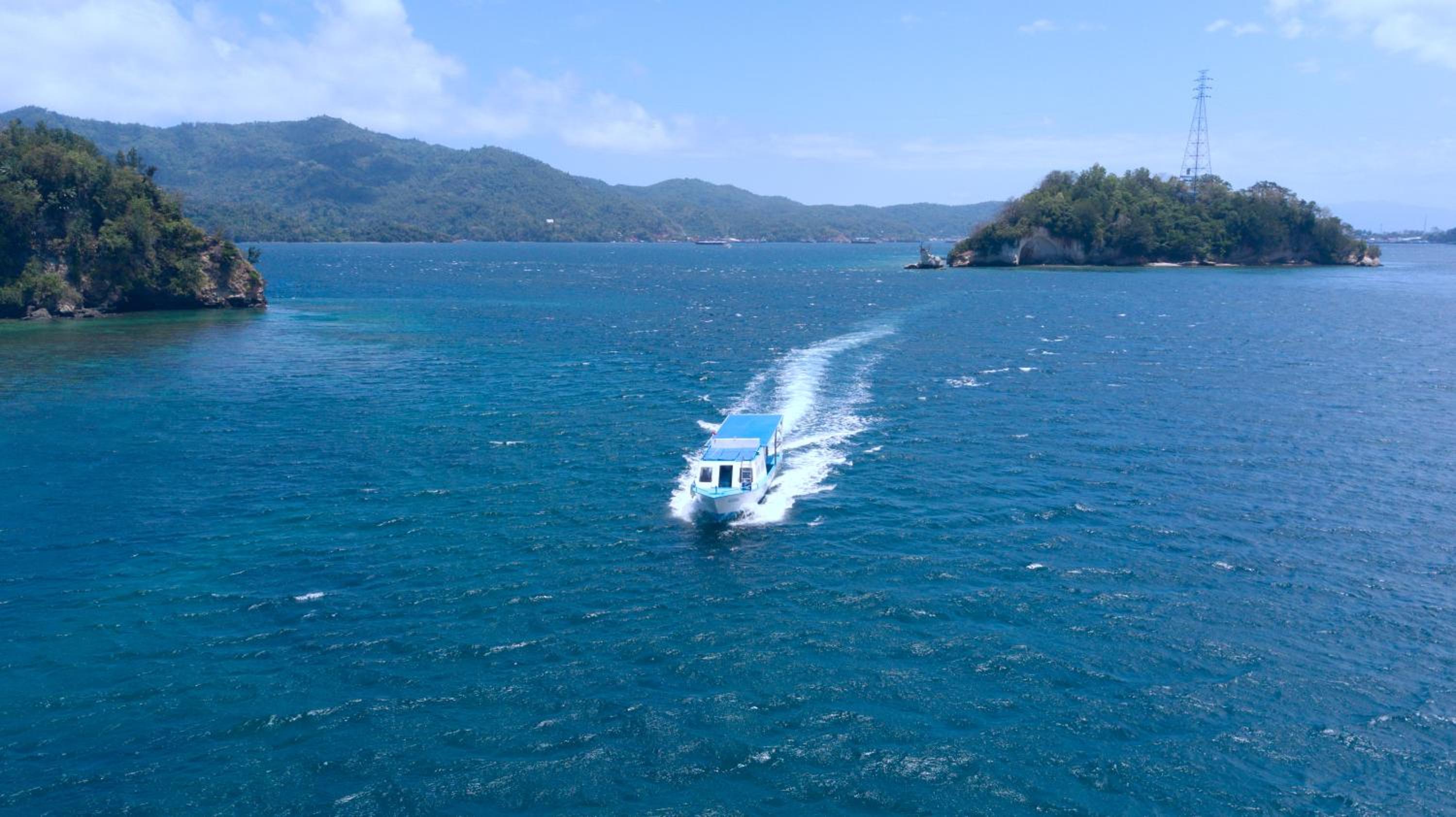 White Sands Beach Resort Lembeh