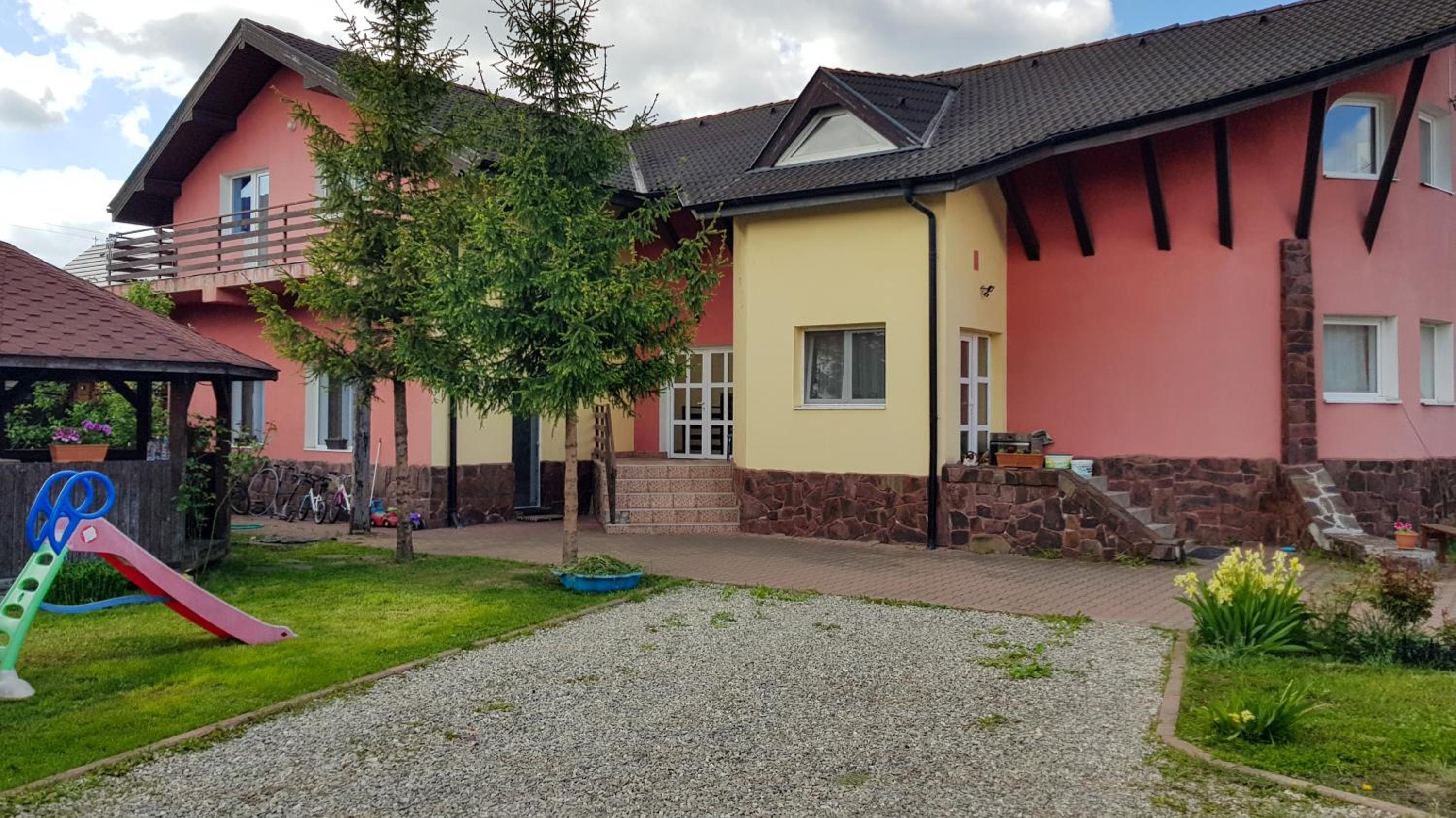 Lend one room house view 3