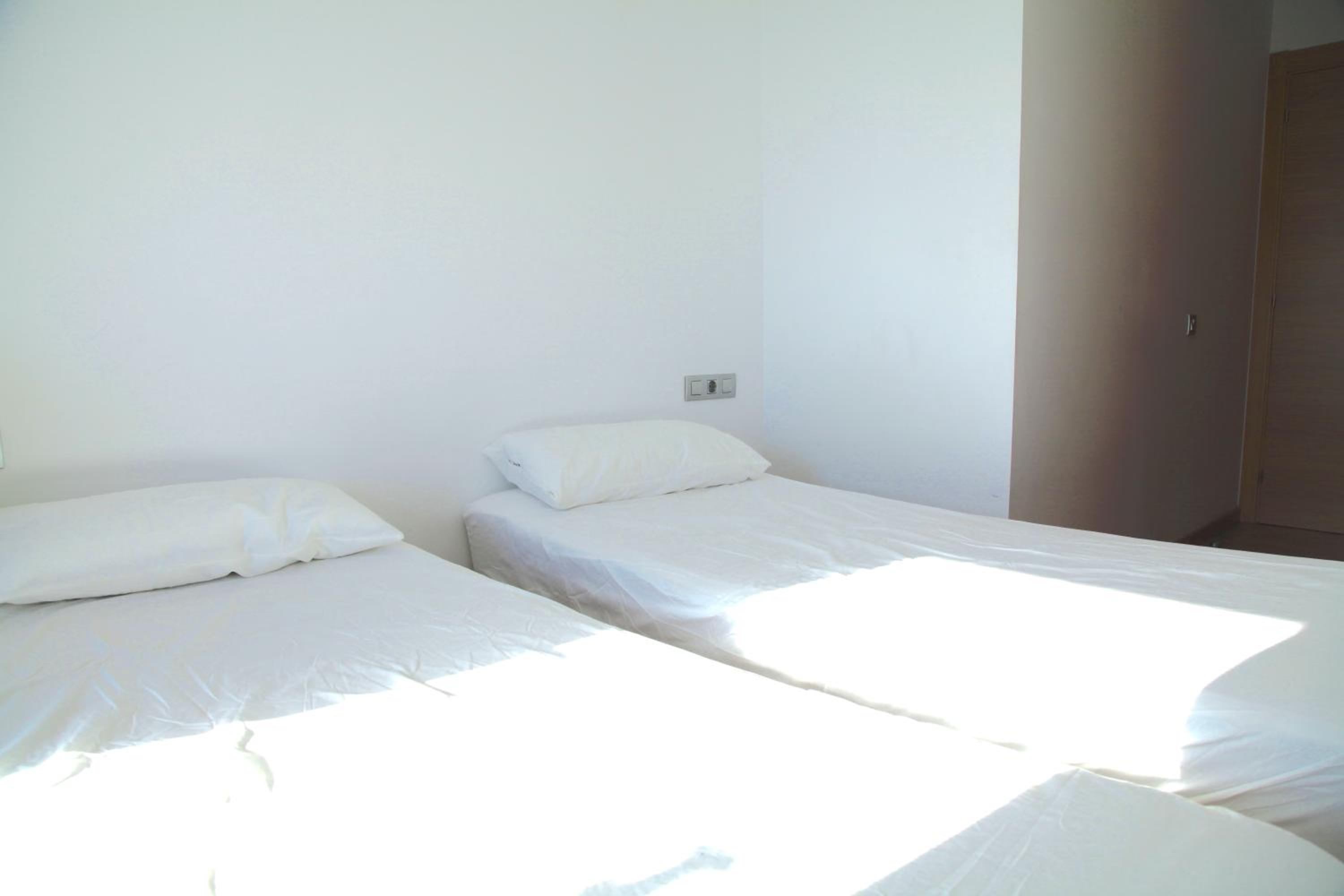 Sotell Apartment Gran Via Europa BCN view 5