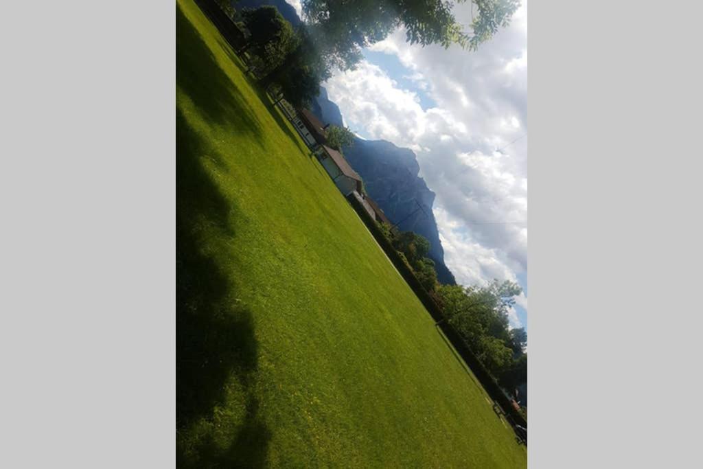 Photo 33