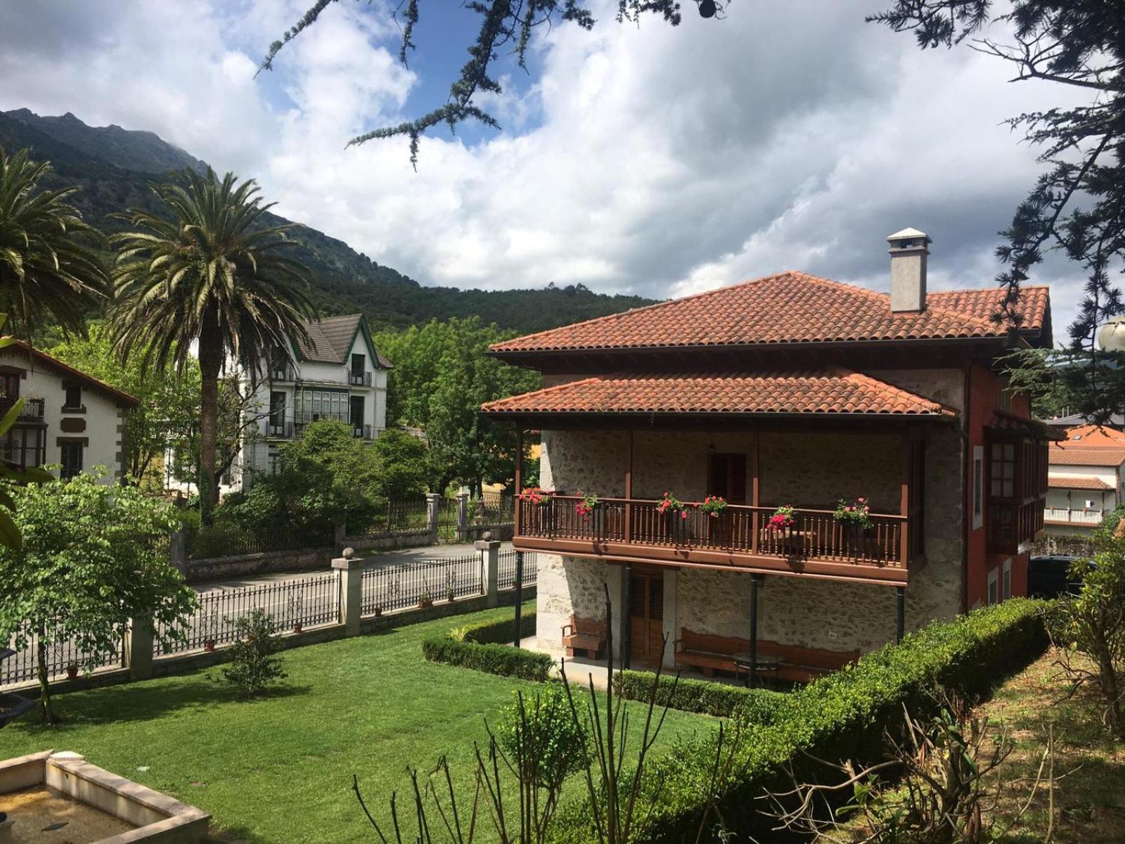 Posada La Casa de Lastras view 4