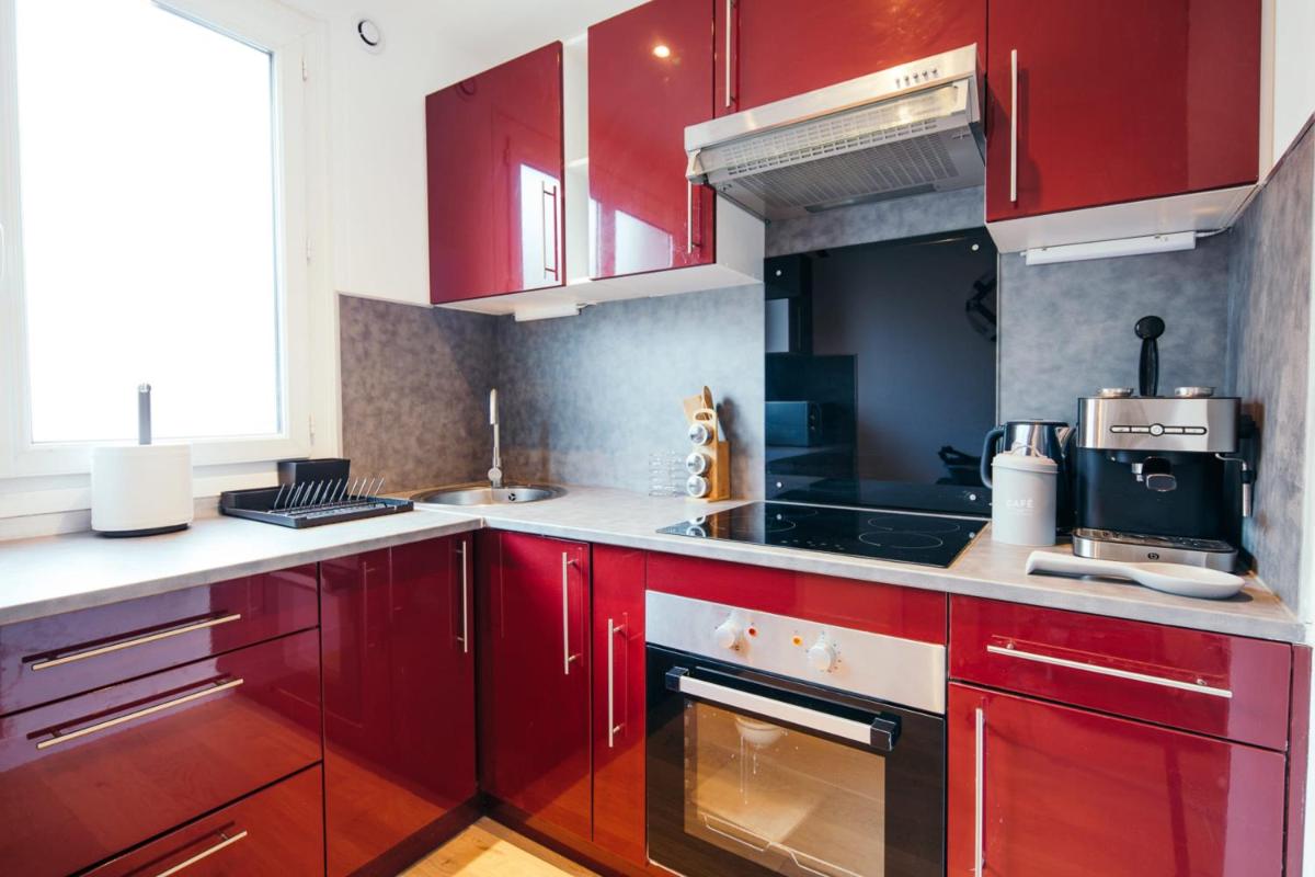 The Rhuys - Cosy-balcony with superb Loire view - all on foot - Parking view 3