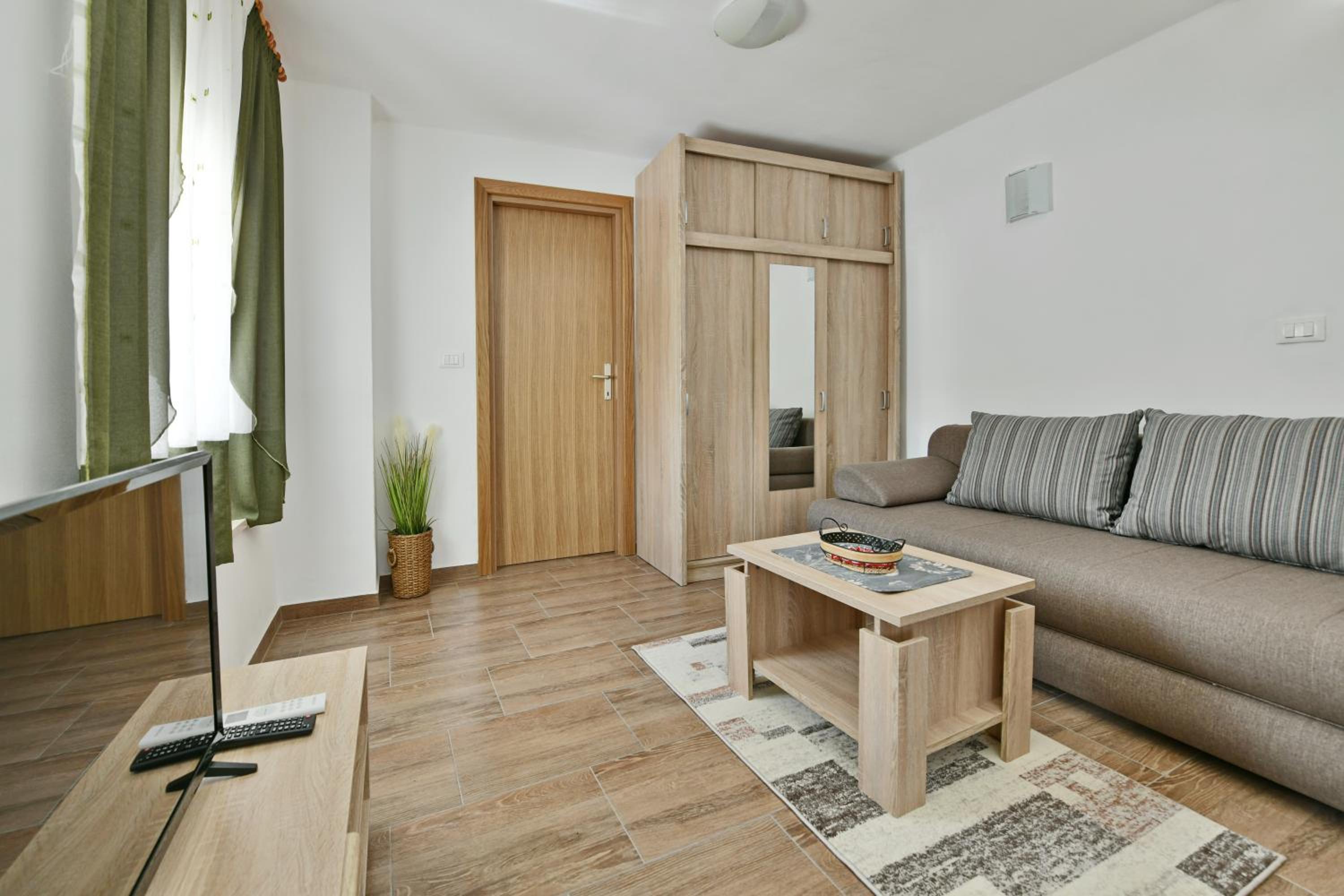House Nona