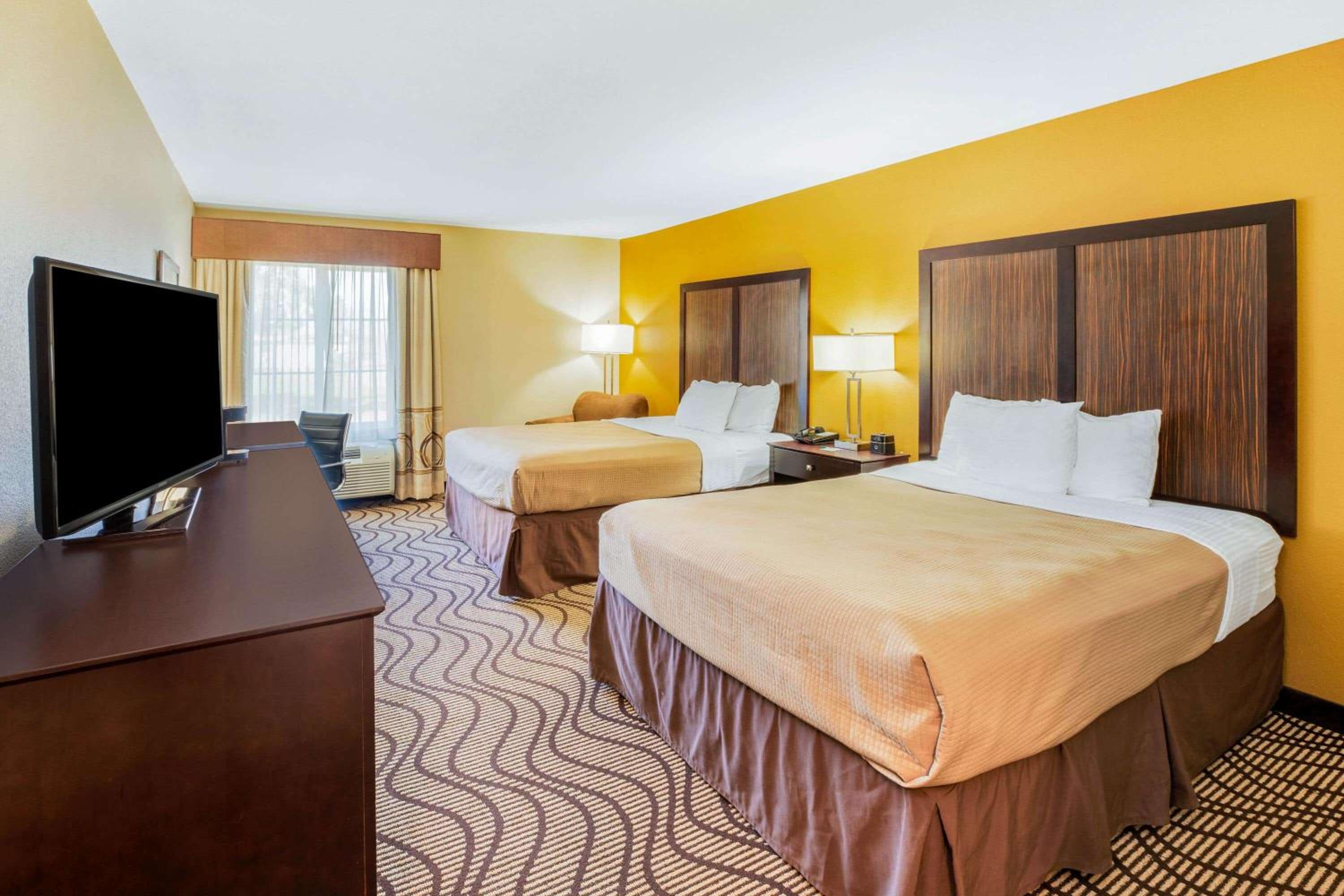 La Quinta by Wyndham Floresville