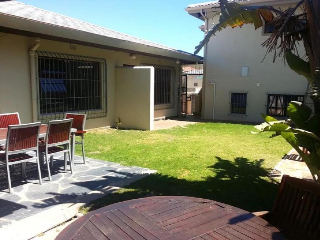 12 on Beach Guest House view 3