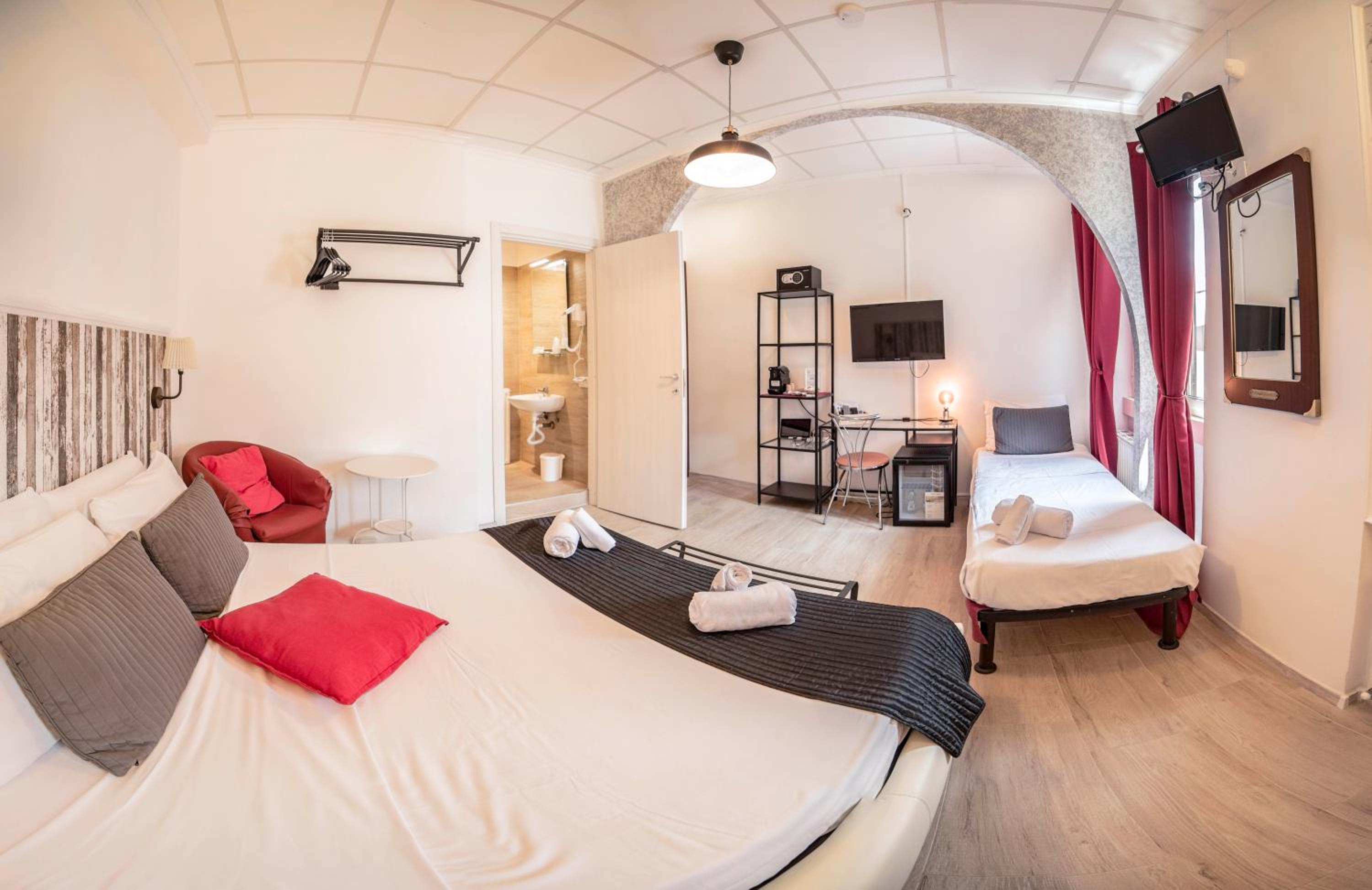 hotel room