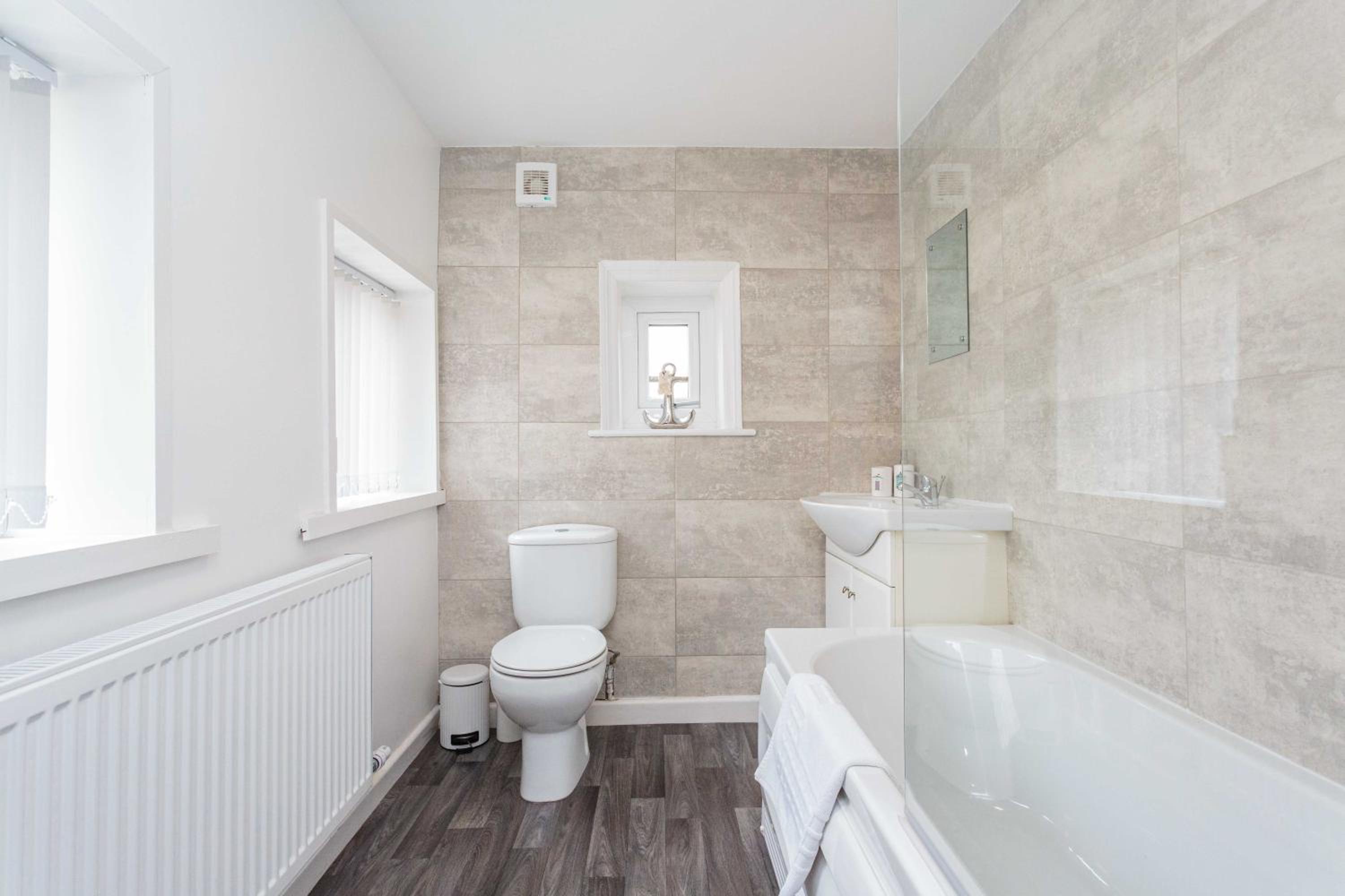 Cherry Property - Cherry Suite view 5