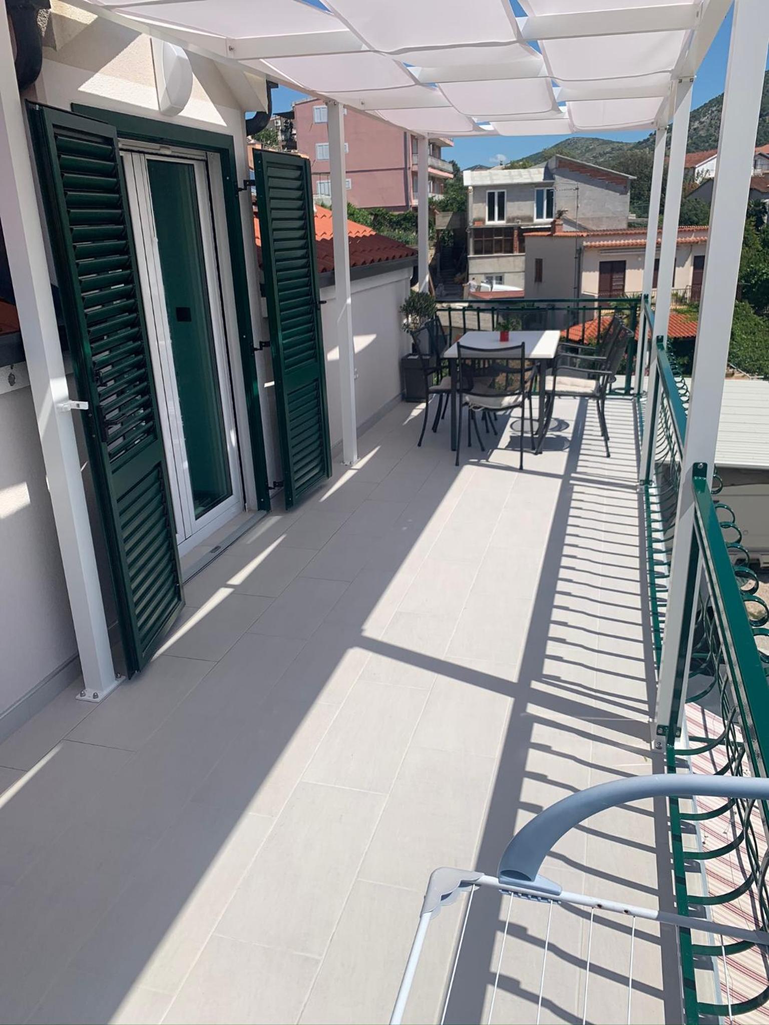 Apartment GRC Grebastica view 2