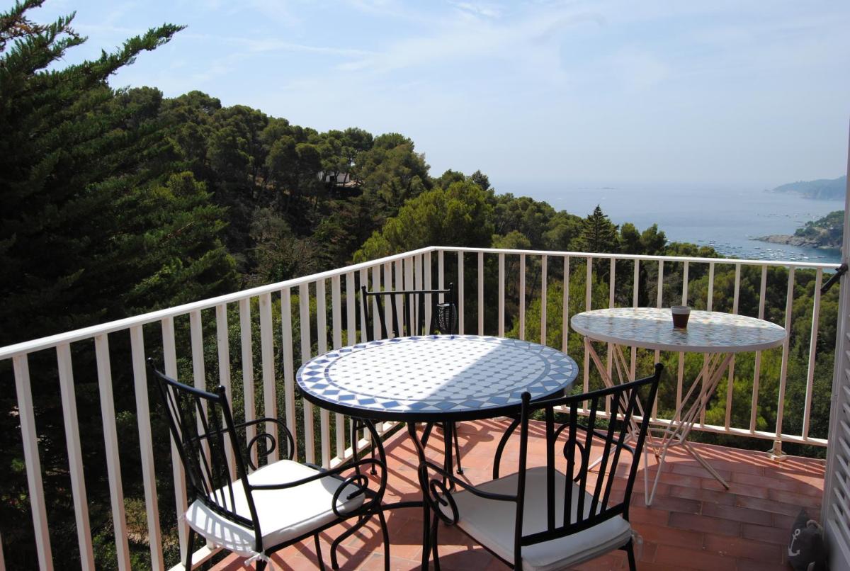 319 - Apart. Estoril photo 5