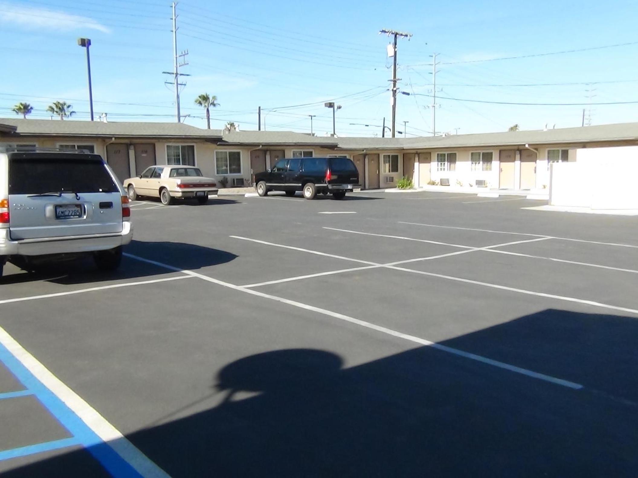 Desert Inn Motel