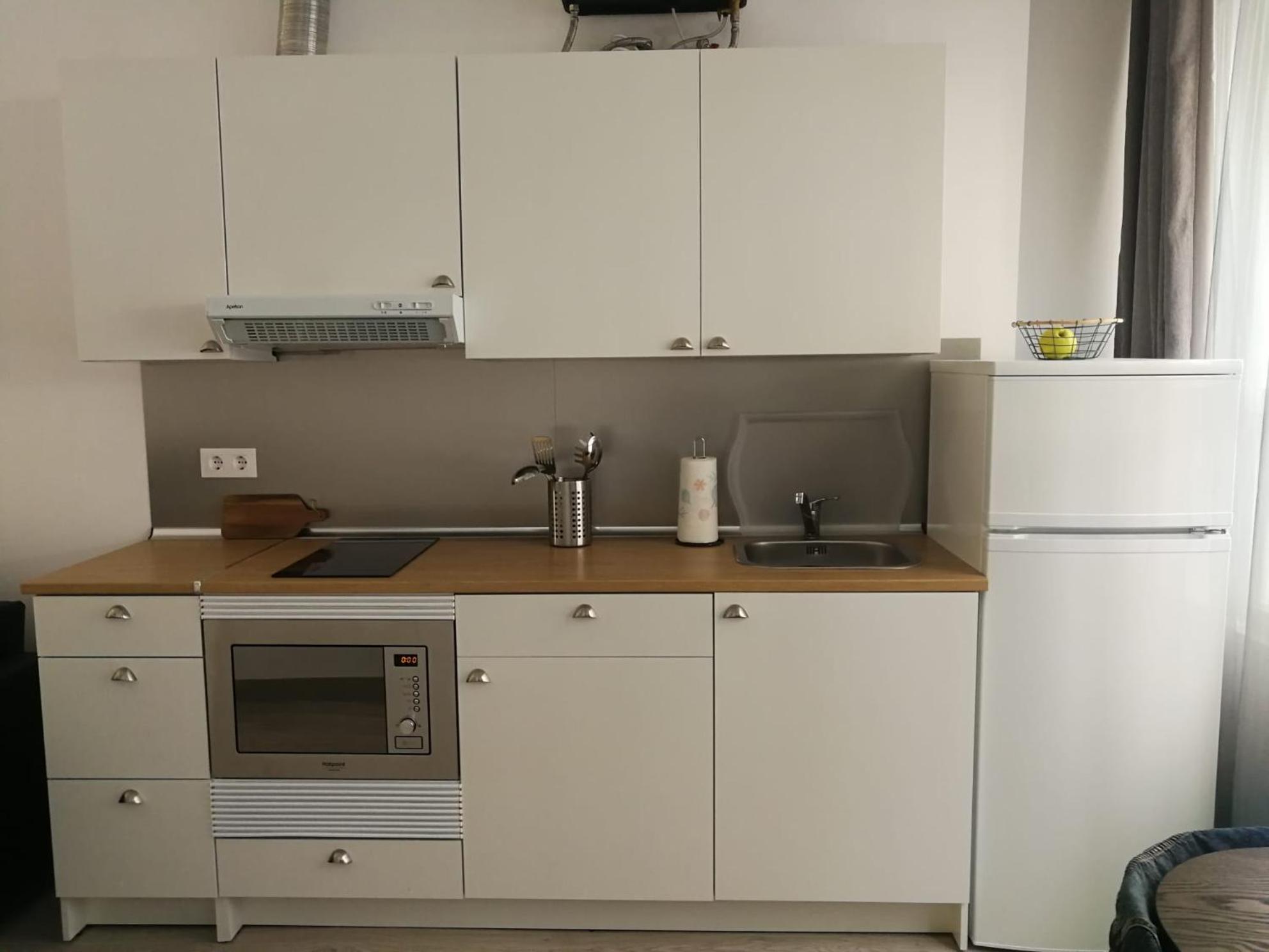 L&G Madrid Apartments