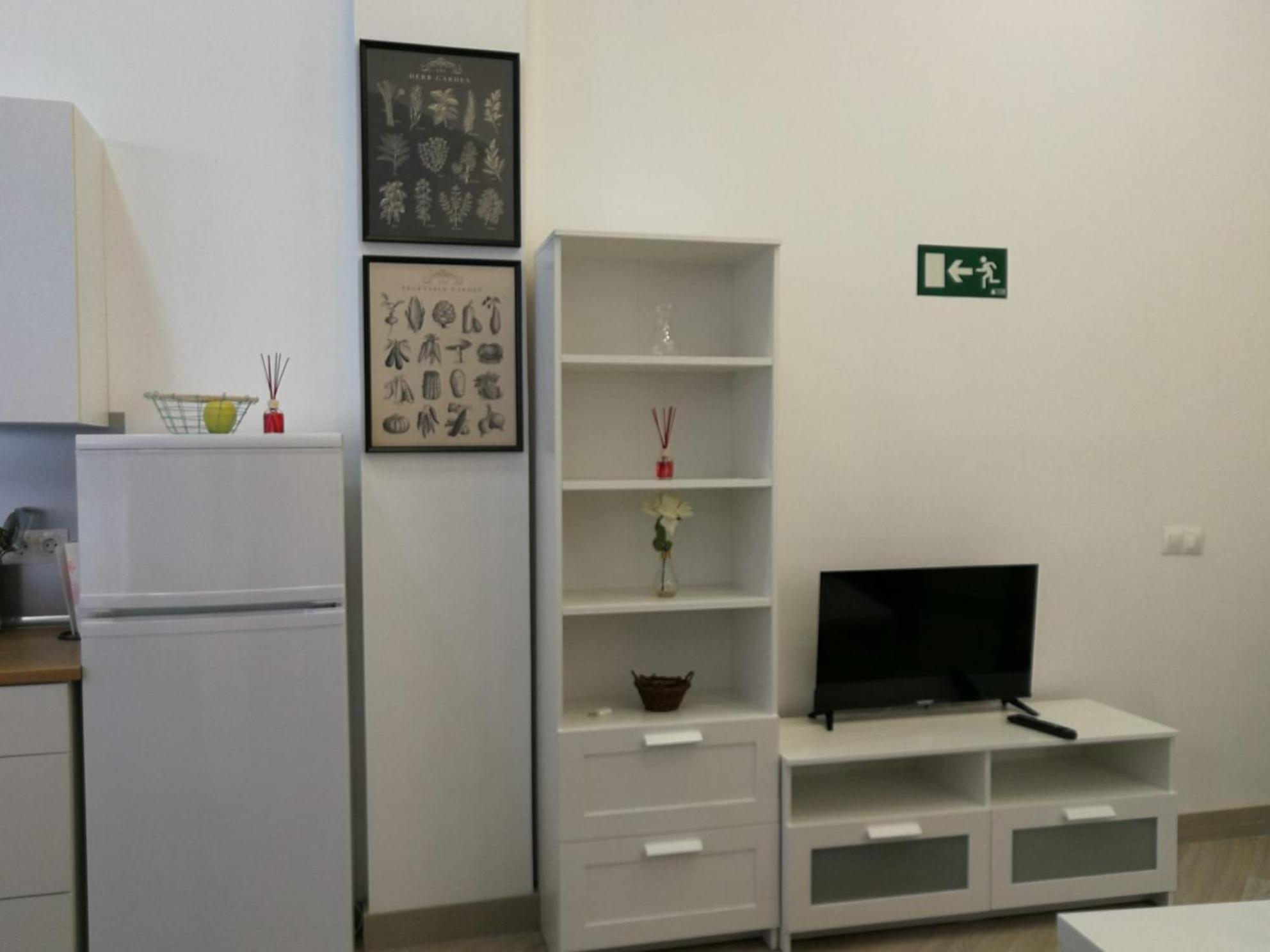 L&G Madrid Apartments