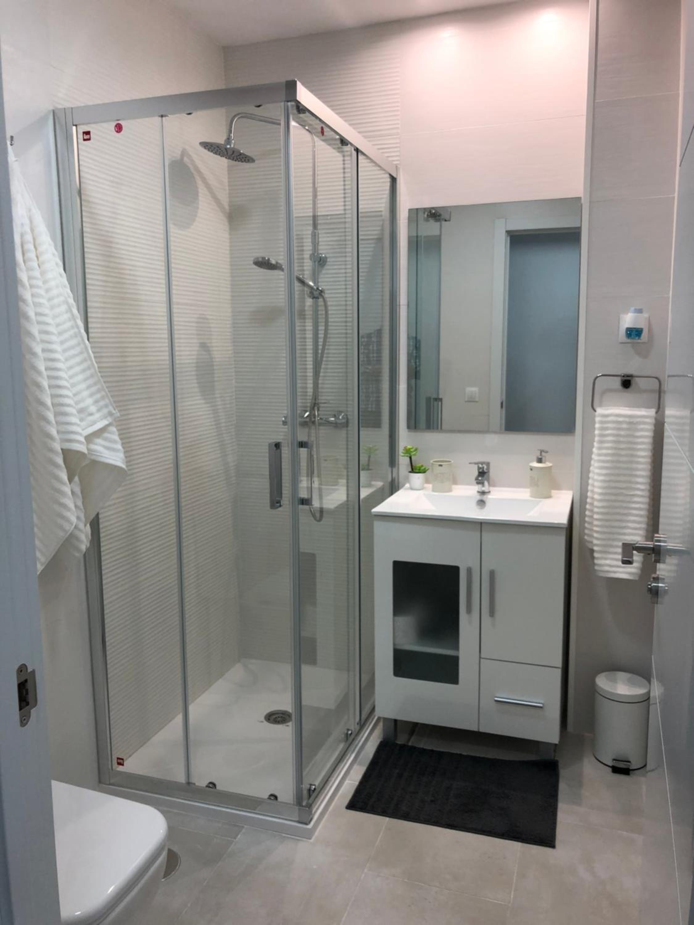 L&G Madrid Apartments