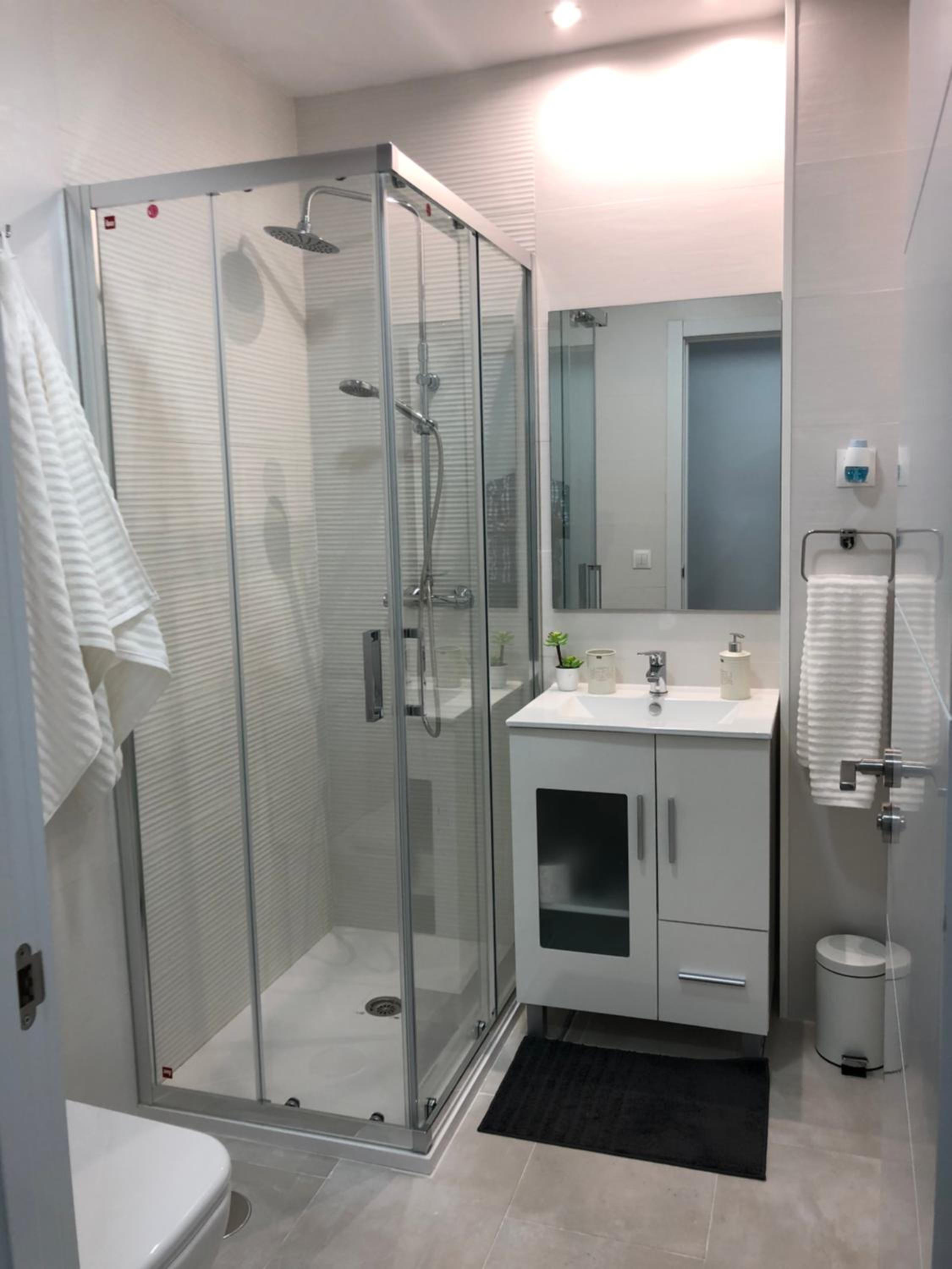 L&G Madrid Apartments