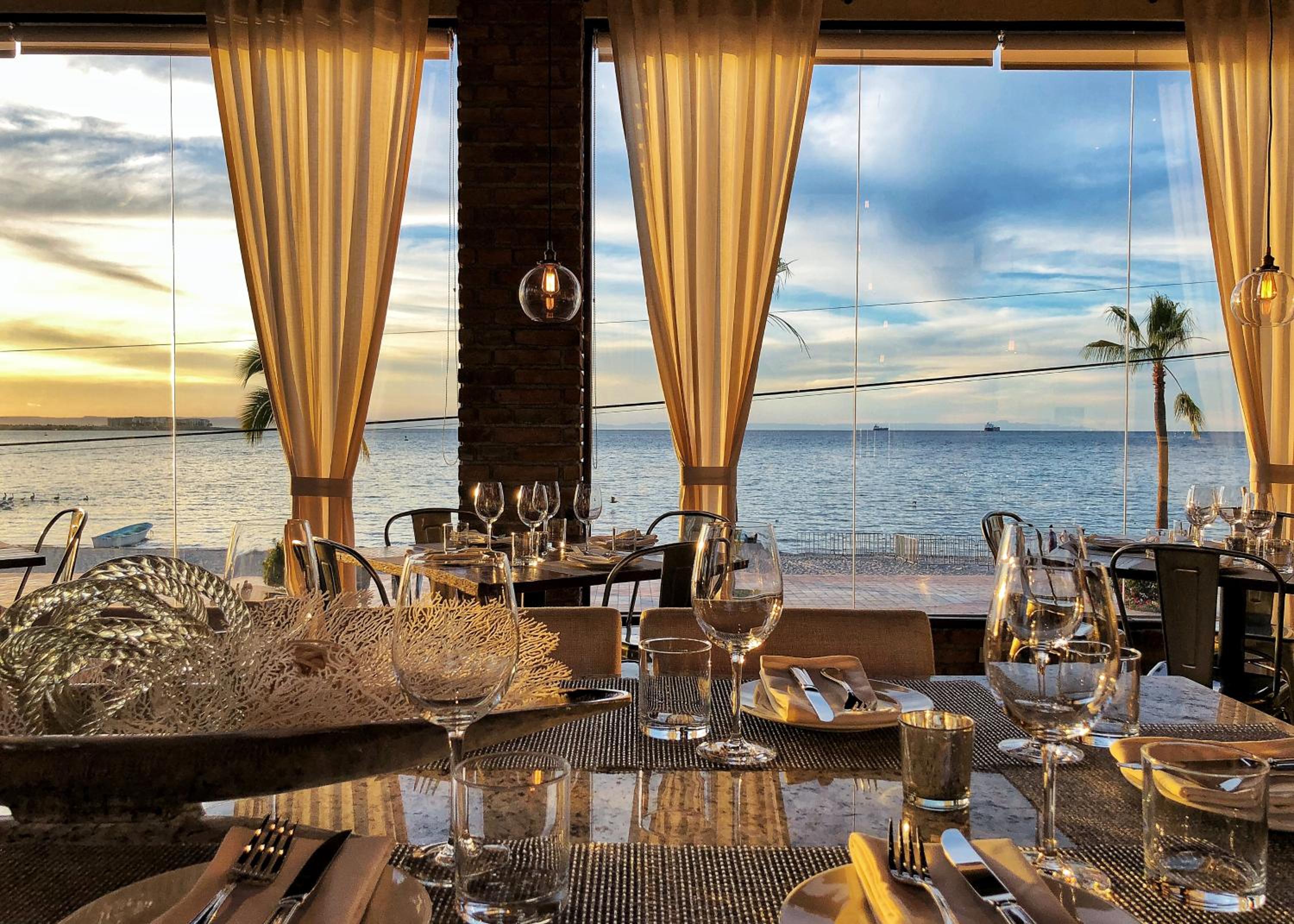 Hotel Posada de las Flores La Paz - Image 1