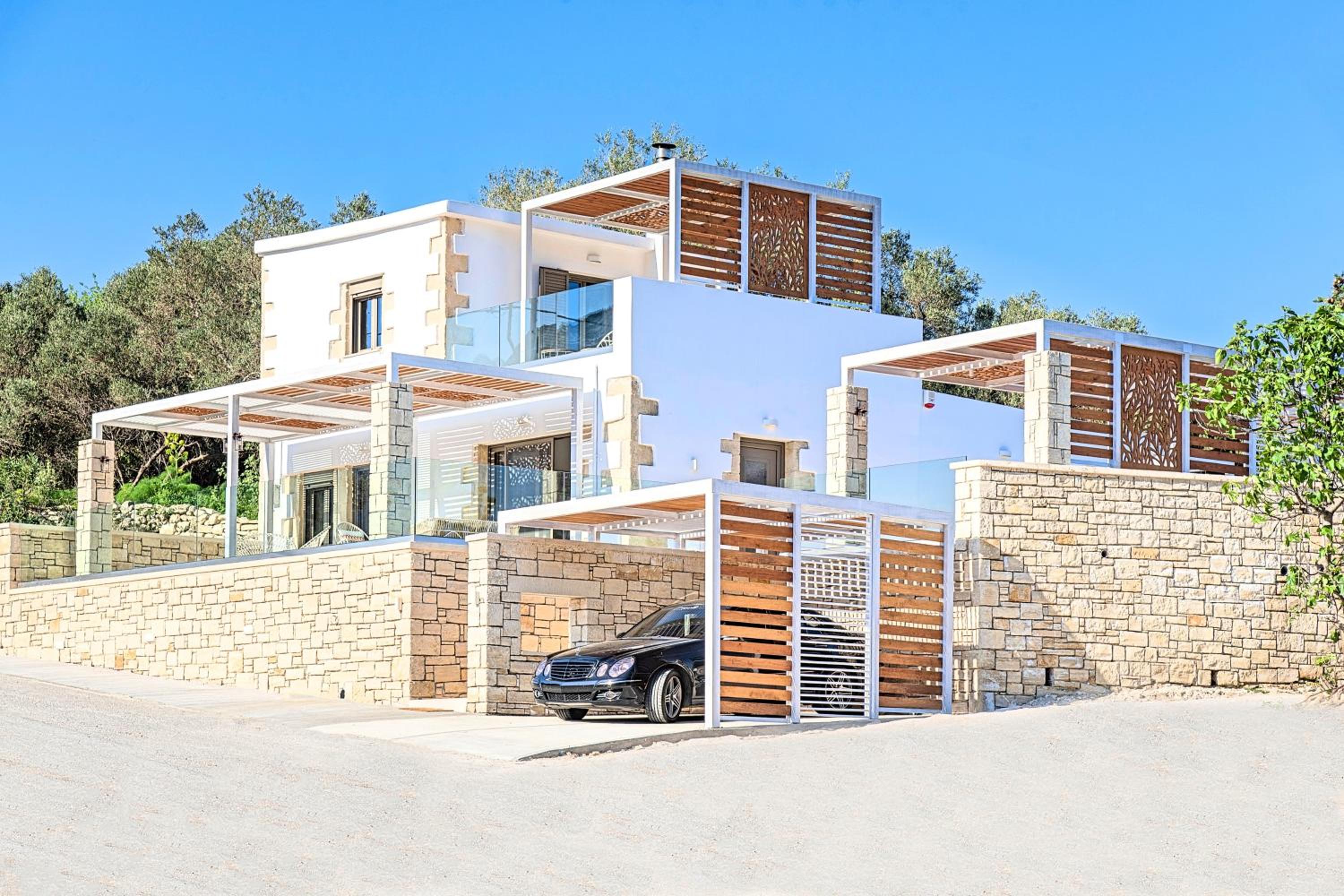 Blue Lake Villa Heated Pool
