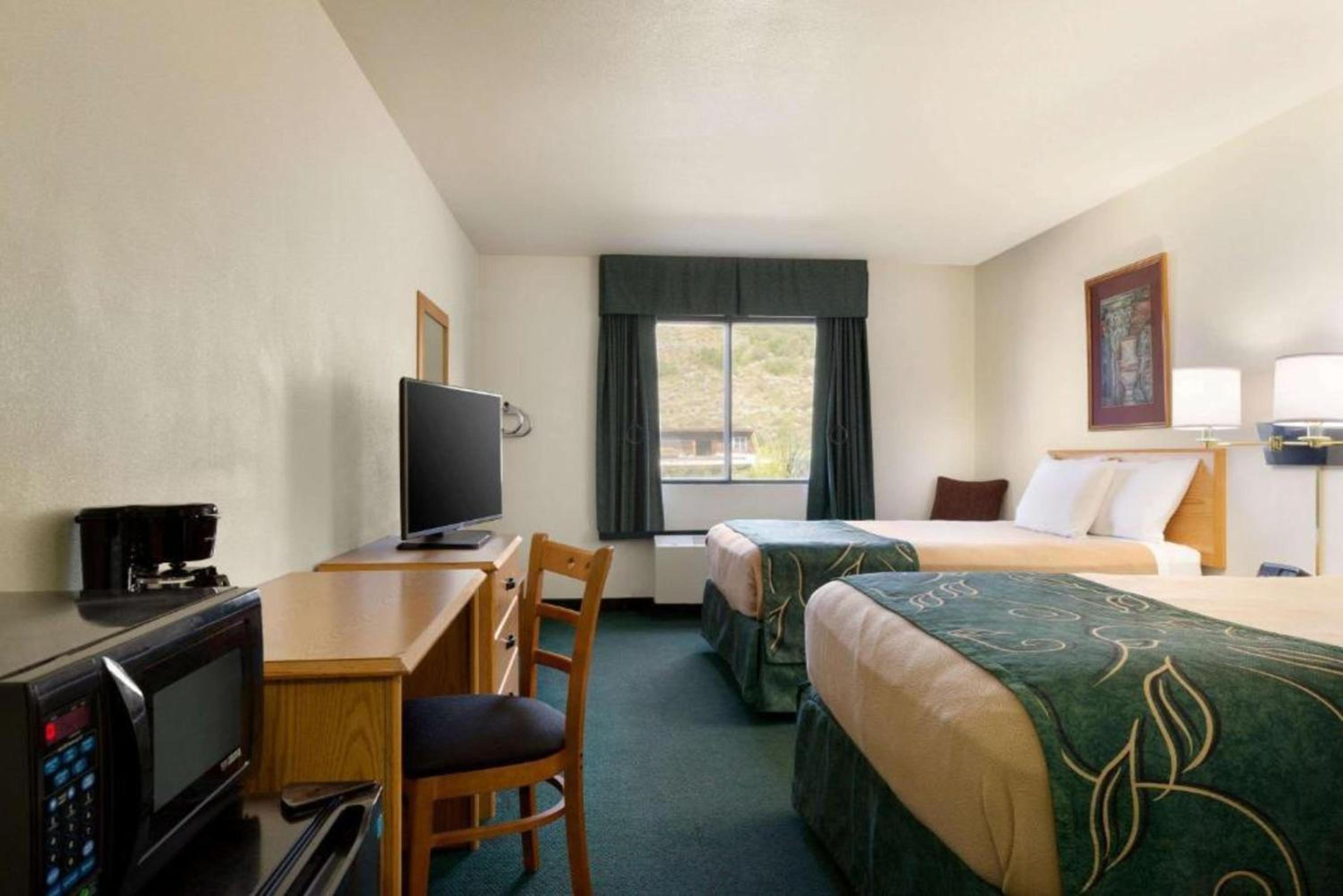 Travelodge by Wyndham Yampa view 5