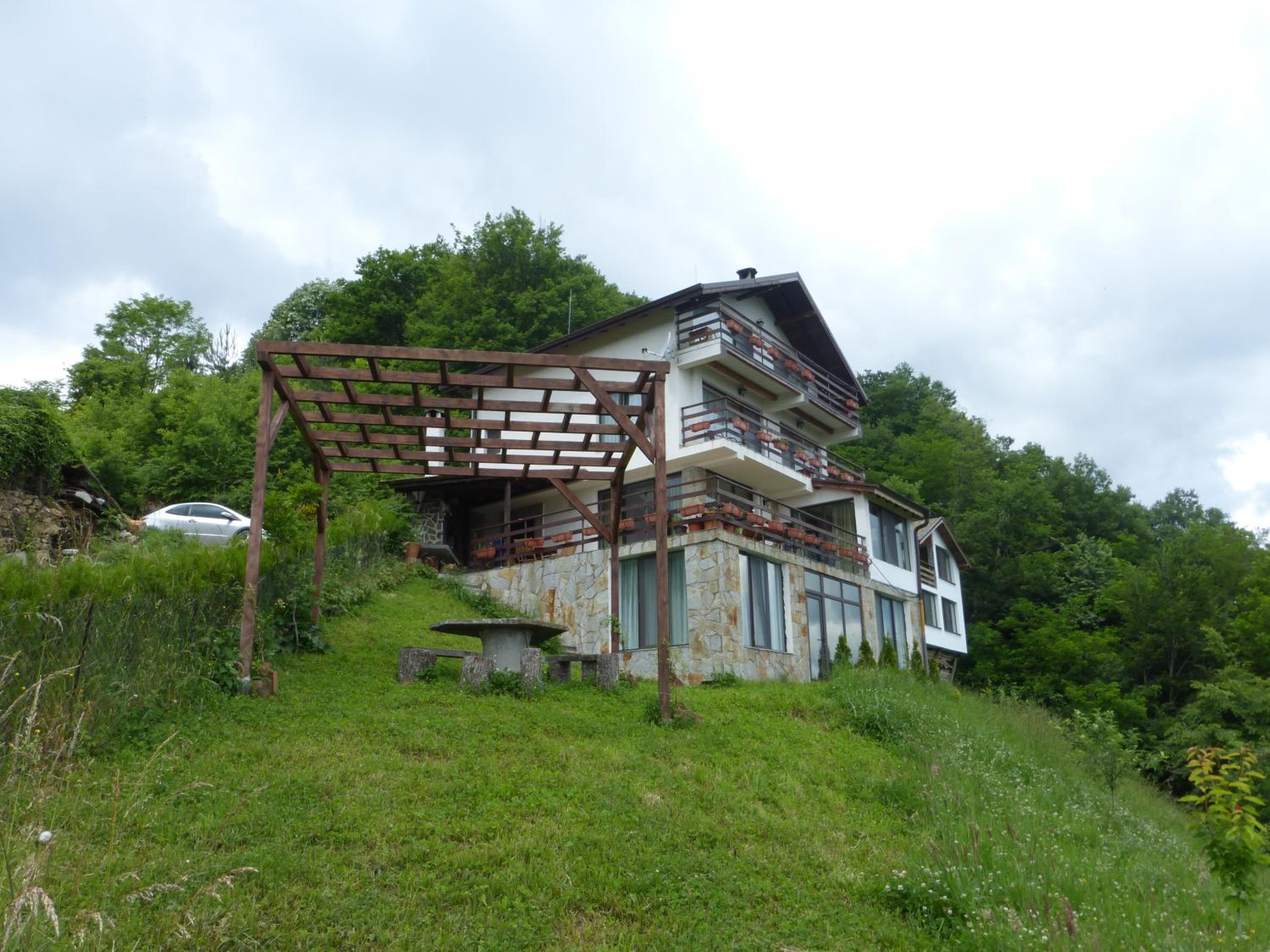 Karadzhovata Kashta