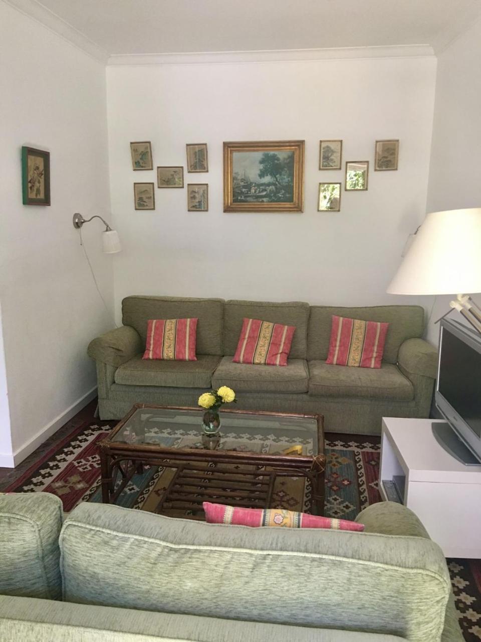 3 Bedroom Town House - Historic Centre of Cascais. 100 mts from the beach and centre of Cascais view 3